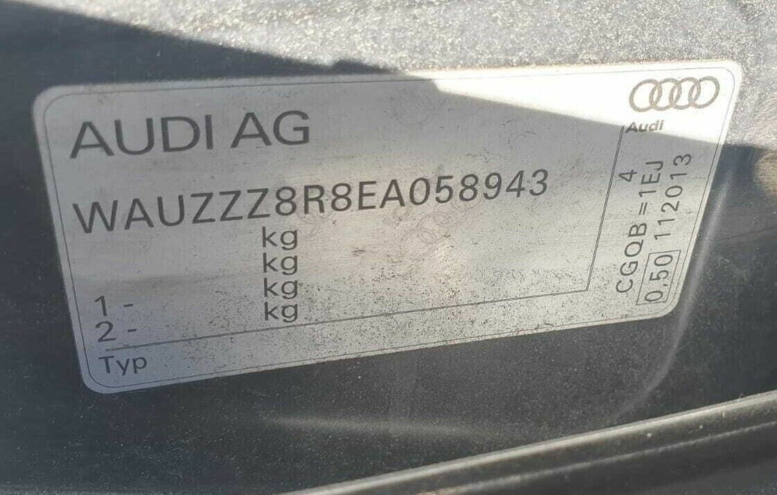 Audi SQ5 Q5 8R Left Side Headlight Headlamp Head Light Bulb Cover Cap 8R0941159B