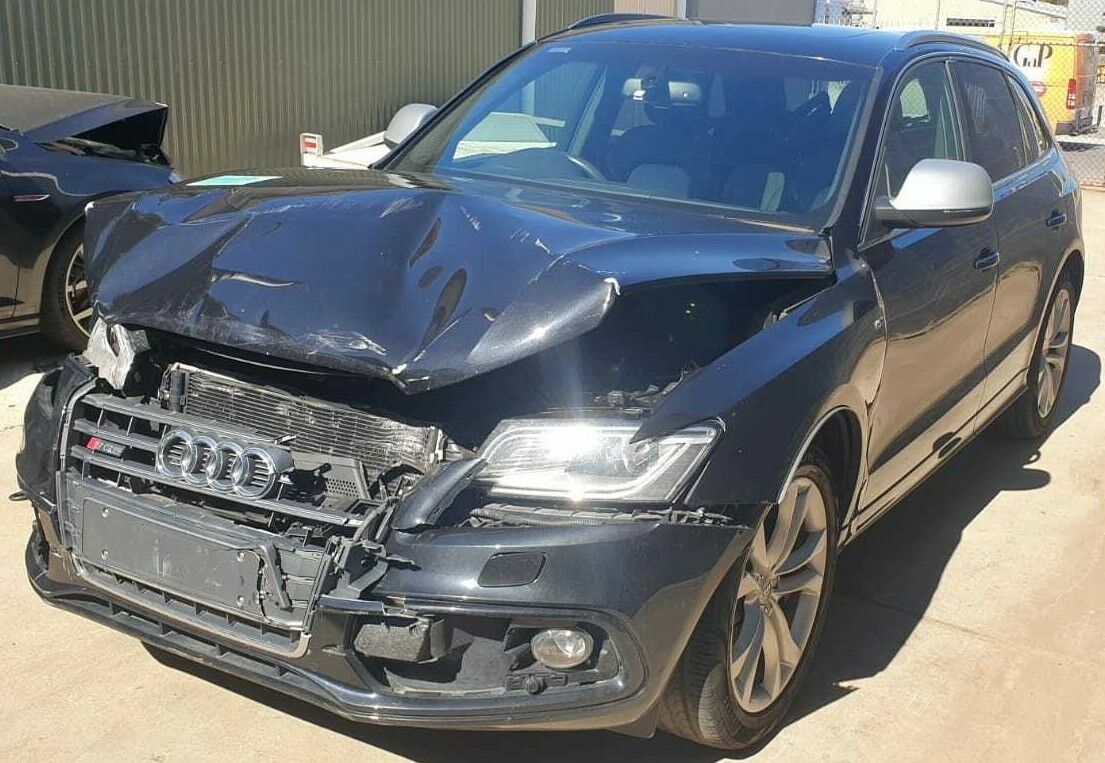 Audi SQ5 Q5 8R Left Side Headlight Headlamp Head Light Bulb Cover Cap 8R0941159B