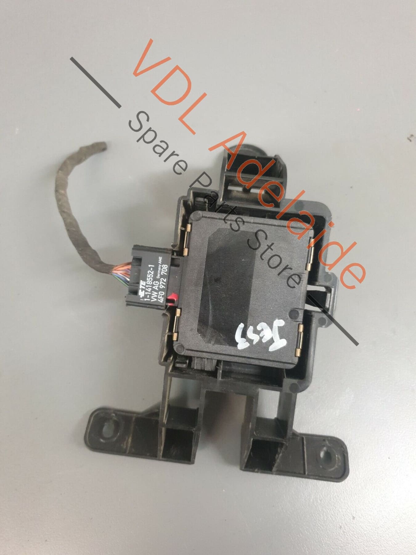VW Tiguan R Mk2 5NA Lane Change Assist Module Master Sensor 3Q0907566G JES3 3Q0907566G