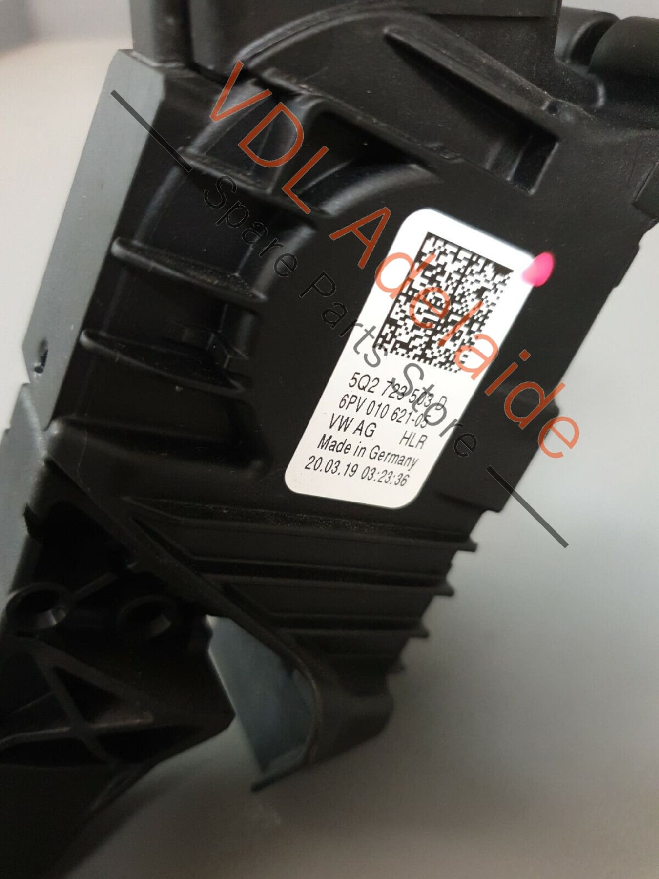 VW Tiguan R Mk2 5NA Accelerator Throttle Pedal 5Q2723503D JES3 5Q2723503D