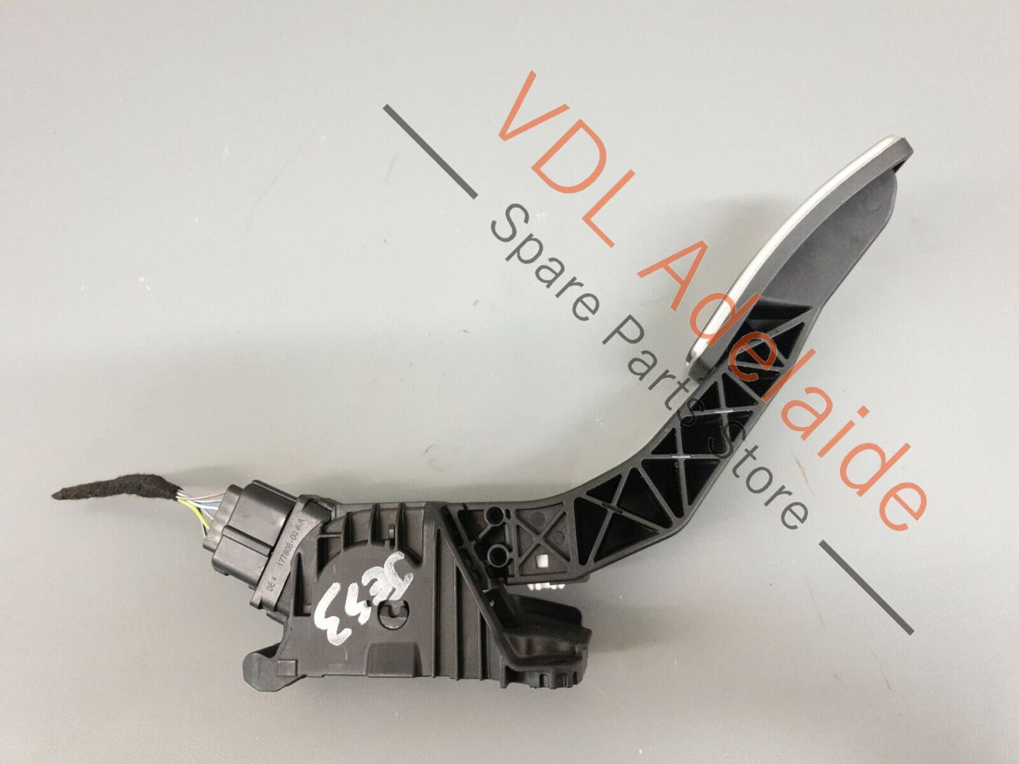 VW Tiguan R Mk2 5NA Accelerator Throttle Pedal 5Q2723503D JES3 5Q2723503D