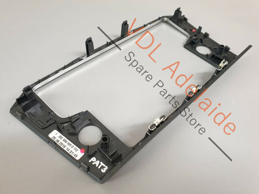 VW Passat R B8 3G Head Unit Screen Surround Dash Centre Trim 3G2858069D PAT3 3G2858069D