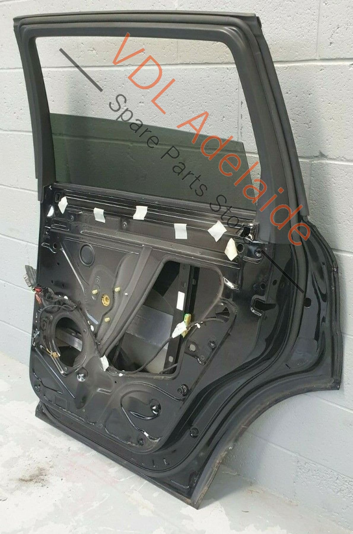 Audi Q7 4L Rear Right Door Shell Panel Black ROS 4L0833052