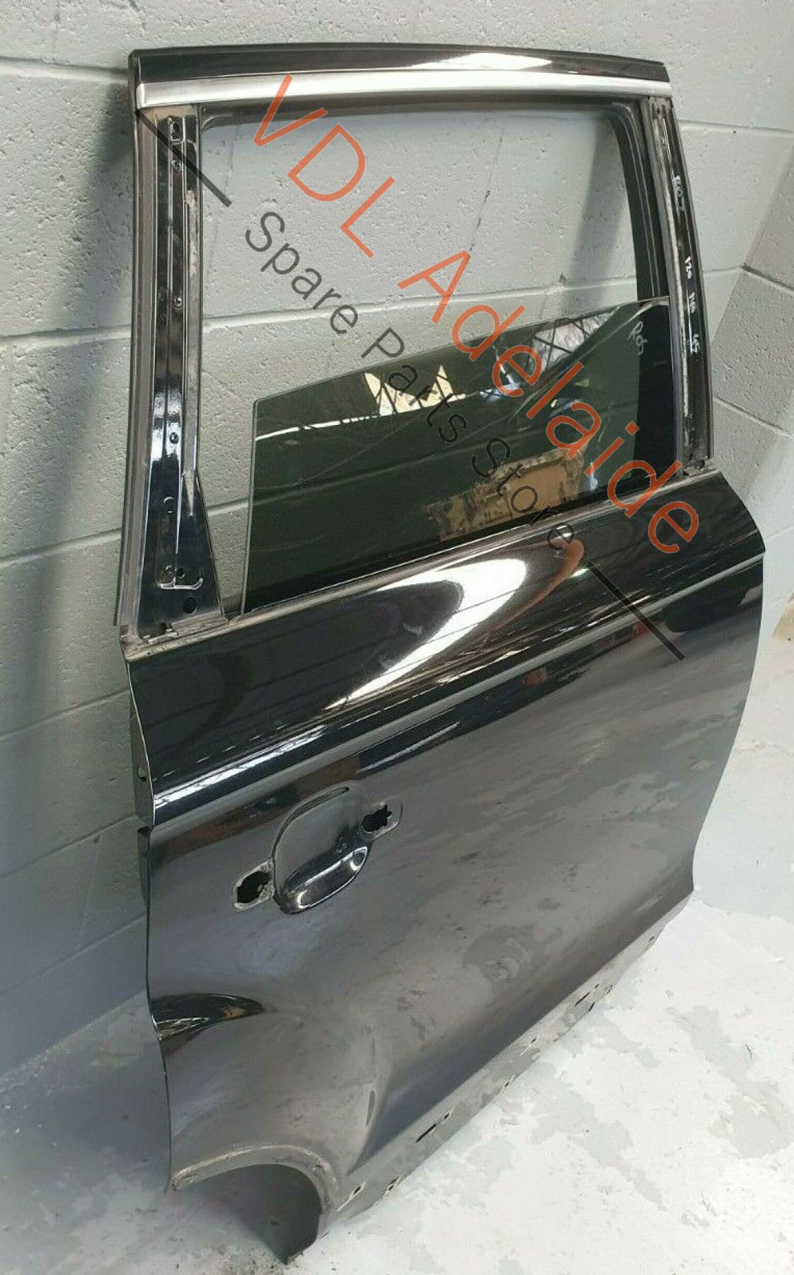 Audi Q7 4L Rear Right Door Shell Panel Black ROS 4L0833052