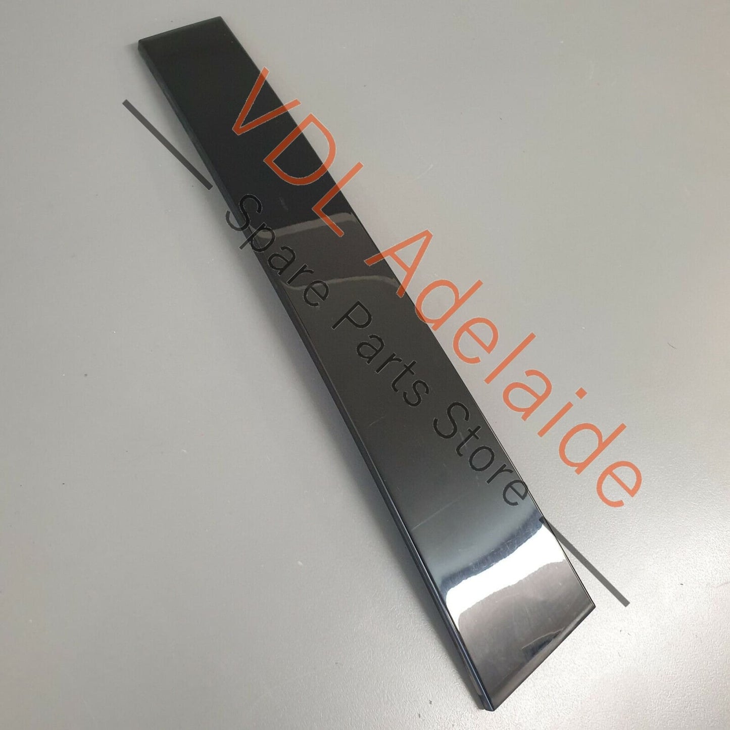 Audi Q7 4L Trim for Pillar B Brilliant Black Rear Left 4L0839901 Y9B ROS 4L0839901