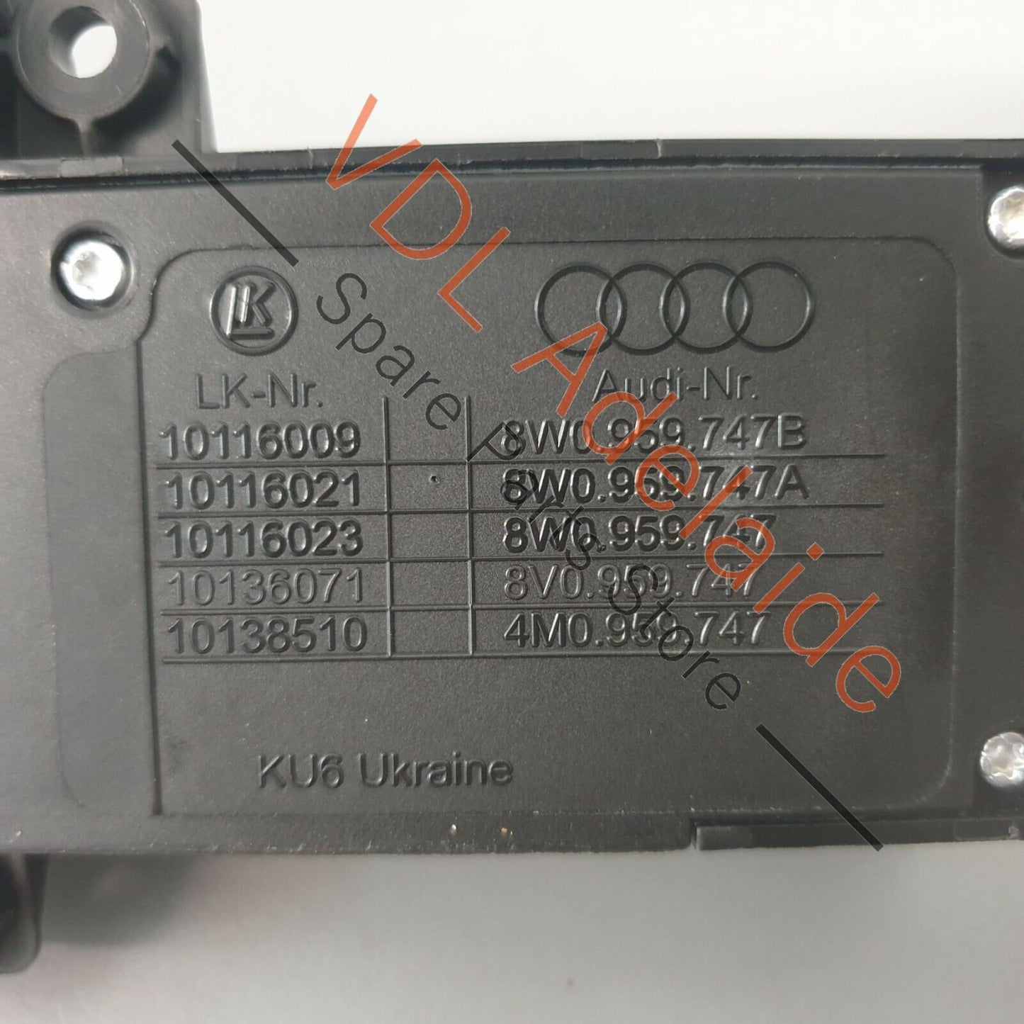 VW Tiguan R Mk2 5NA Left Front Seat Adjustment Position Switch 8W0959747A JES3 8W0959747A