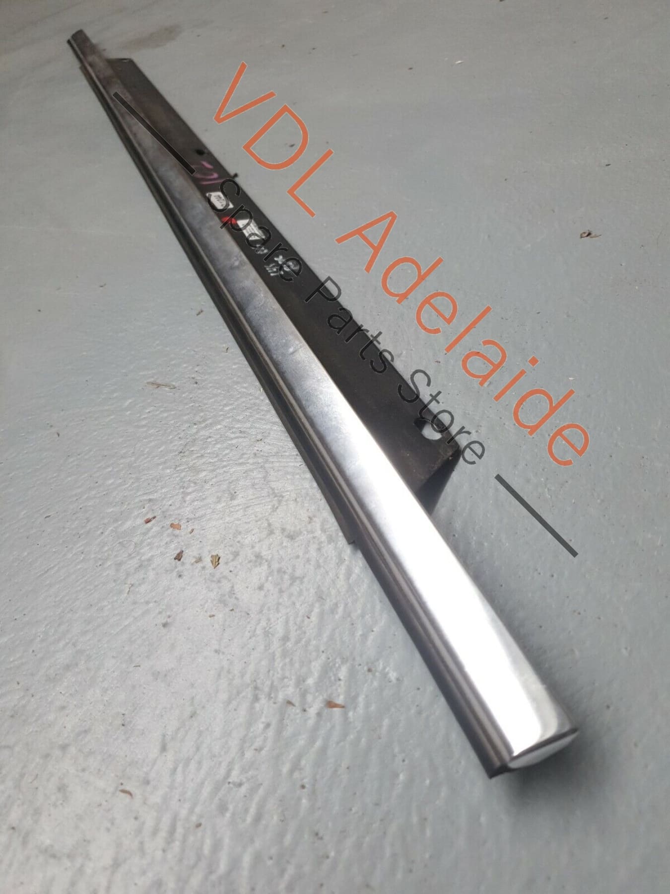 Audi Q7 4L Exterior Window Seal Strip Molding Chrome Trim Left Rear ROS 4L0853763E