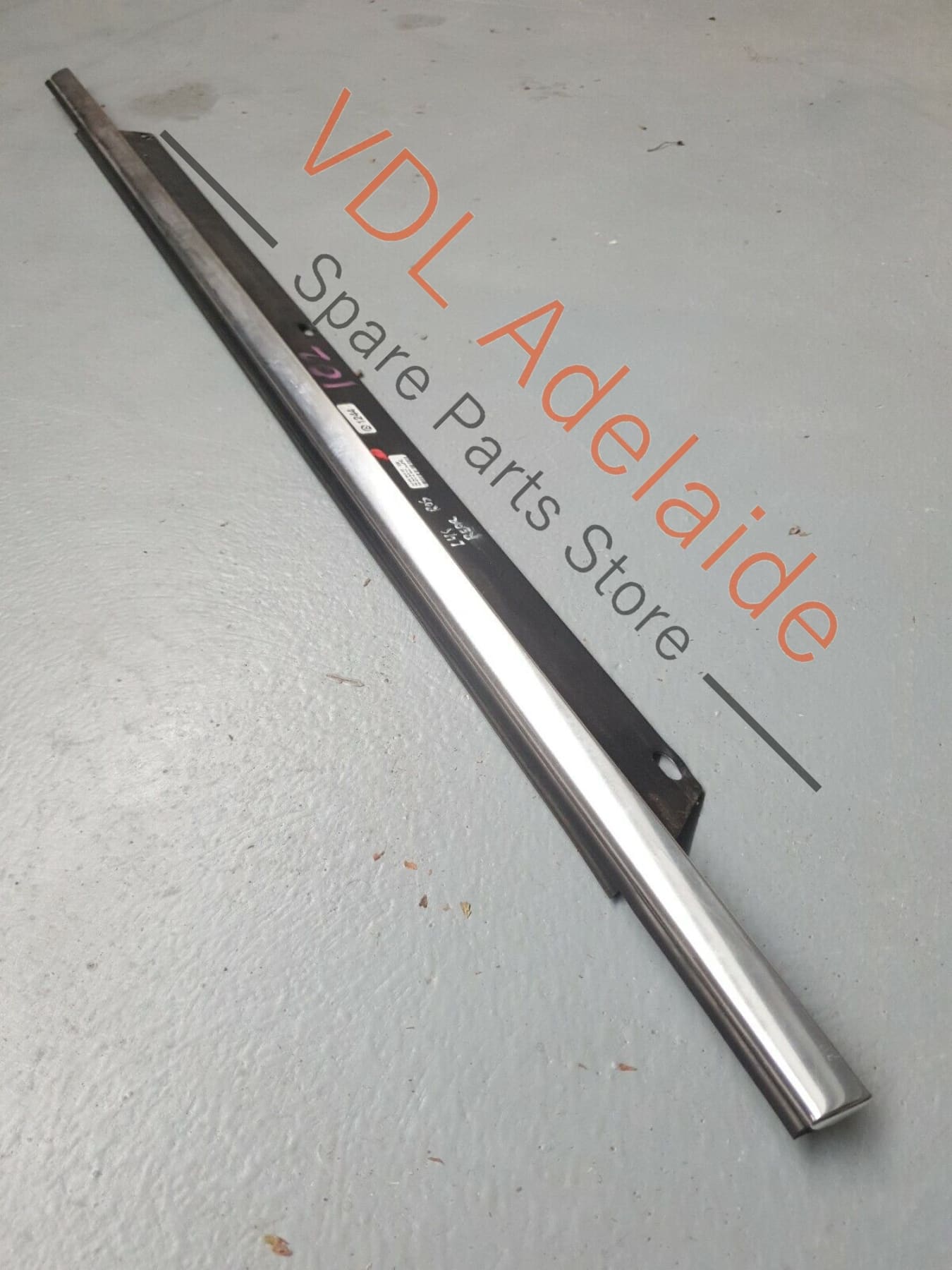 Audi Q7 4L Exterior Window Seal Strip Molding Chrome Trim Left Rear ROS 4L0853763E