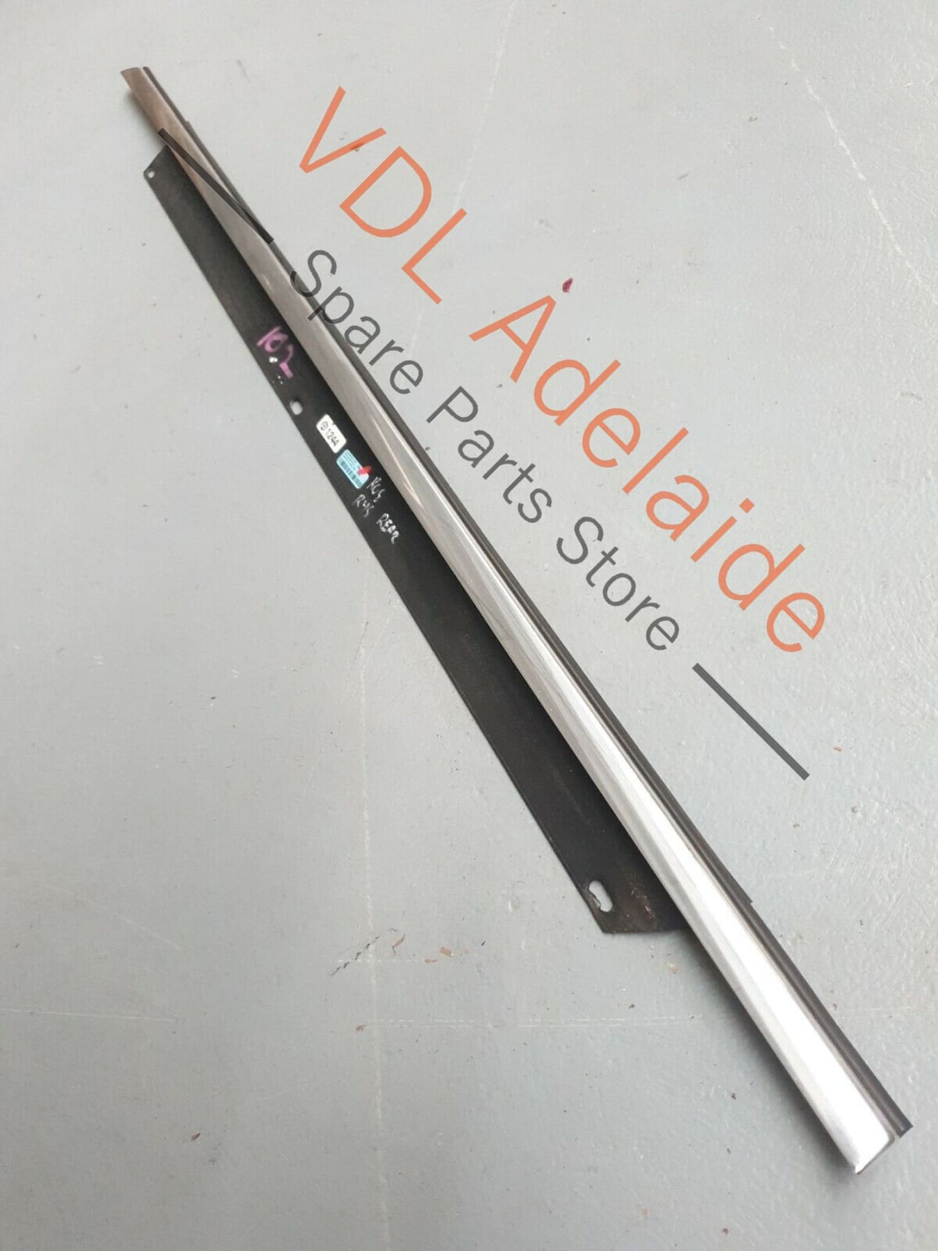 Audi Q7 4L Exterior Window Seal Strip Moulding Chrome Trim Right Rear ROS 4L0853764E