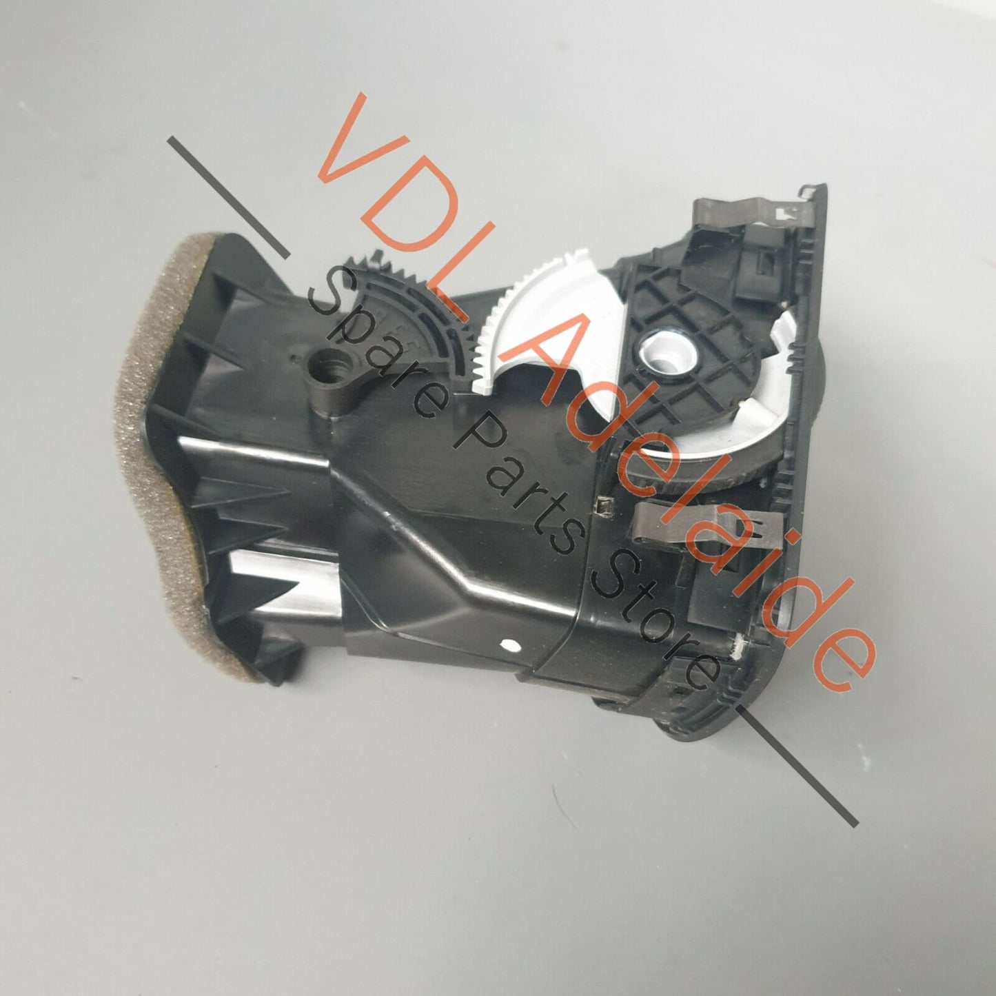 VW Golf GTD R GTi TDi TSi Mk6 RHS Right Side Dash Dashboard AC Air Vent NOR8