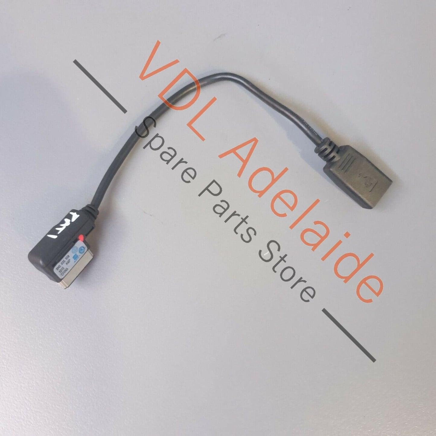 Volkswagen VW Audio Media In Aux Connection Cable USB 5N0035558 PAT1 5N0035558