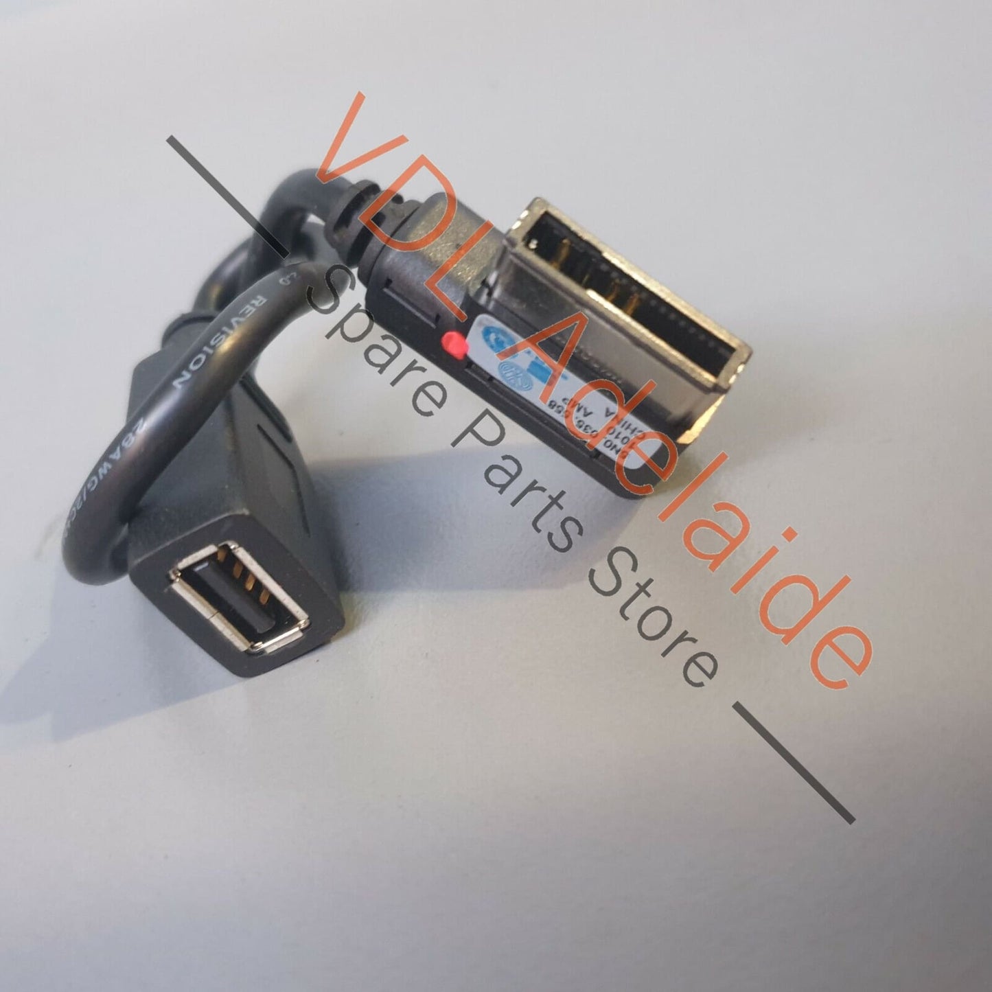 Volkswagen VW Audio Media In Aux Connection Cable USB 5N0035558 PAT1 5N0035558