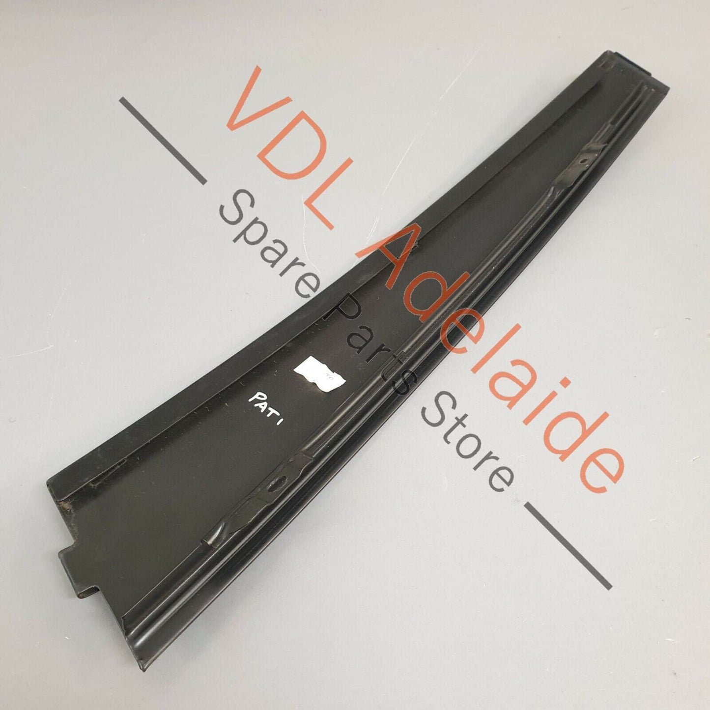 VW Passat R36 B6 3C Front Left B-Pillar Exterior Trim Rally Black 3C4837901 PAT1 3C4837901B