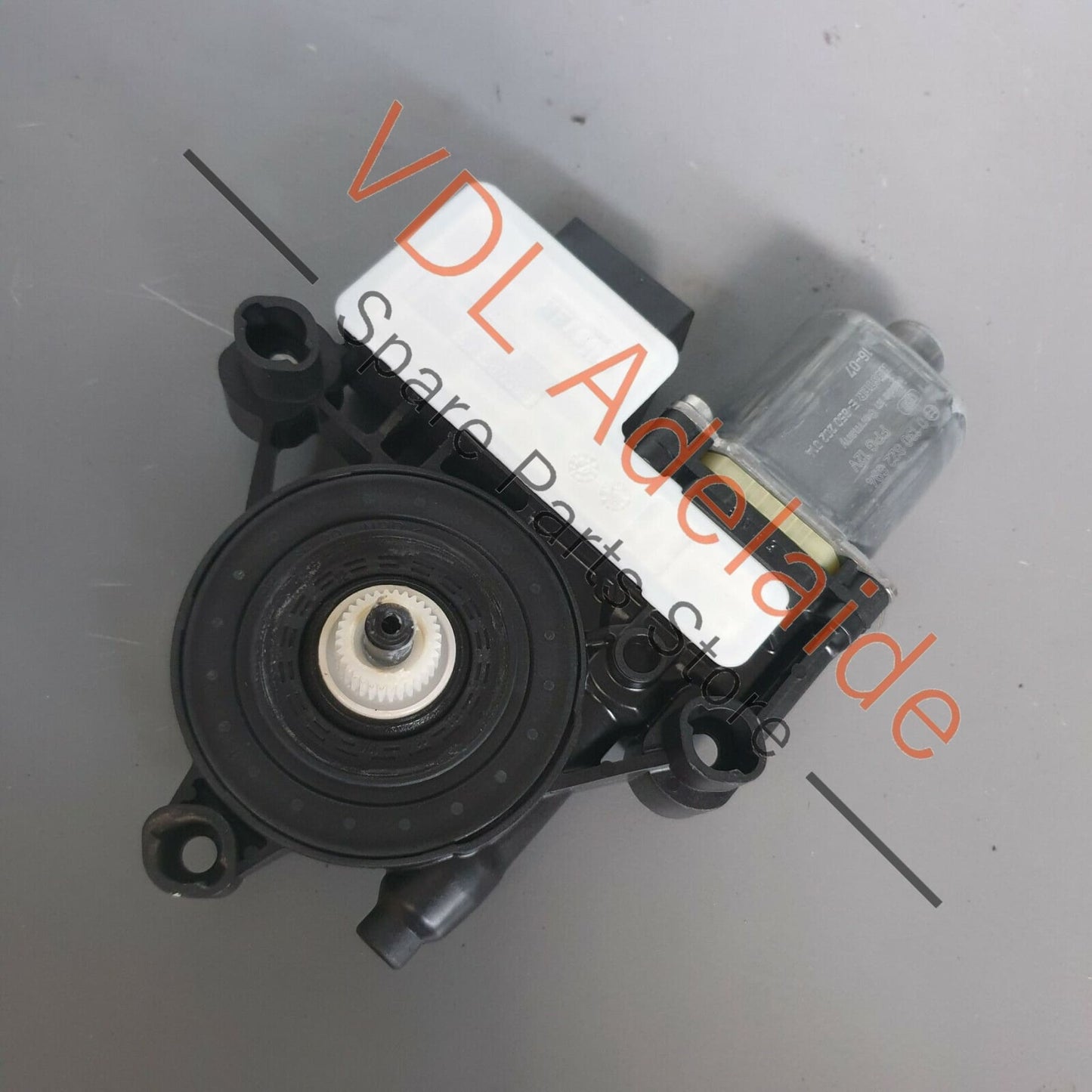 Volkswagen VW Golf R Mk7 Right Rear Window Regulator Motor 5Q0959812 5Q0959408