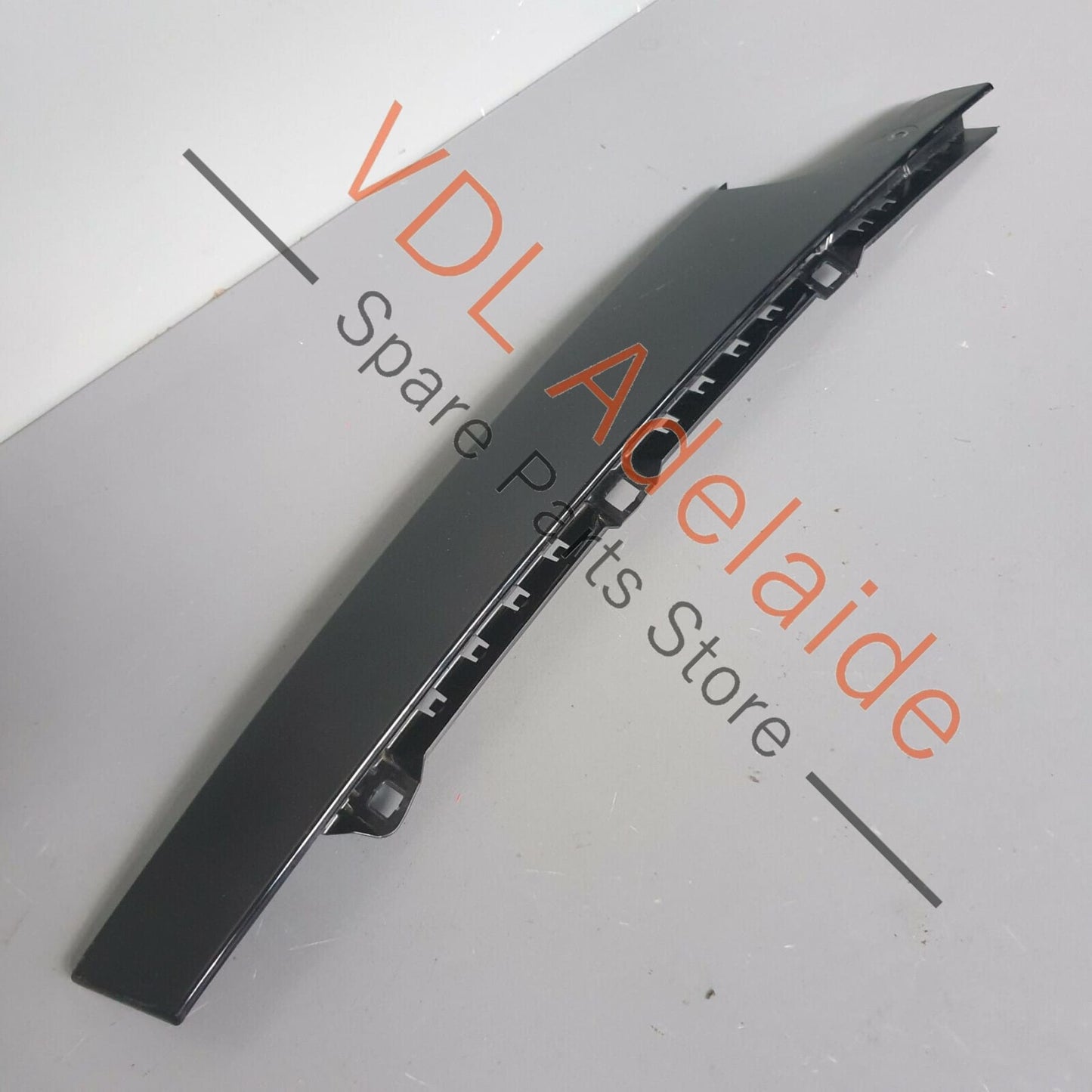 VW Golf R Mk7 Exterior Door Window Moulding Frame Trim Gloss Black Front Left 5G6839901B041