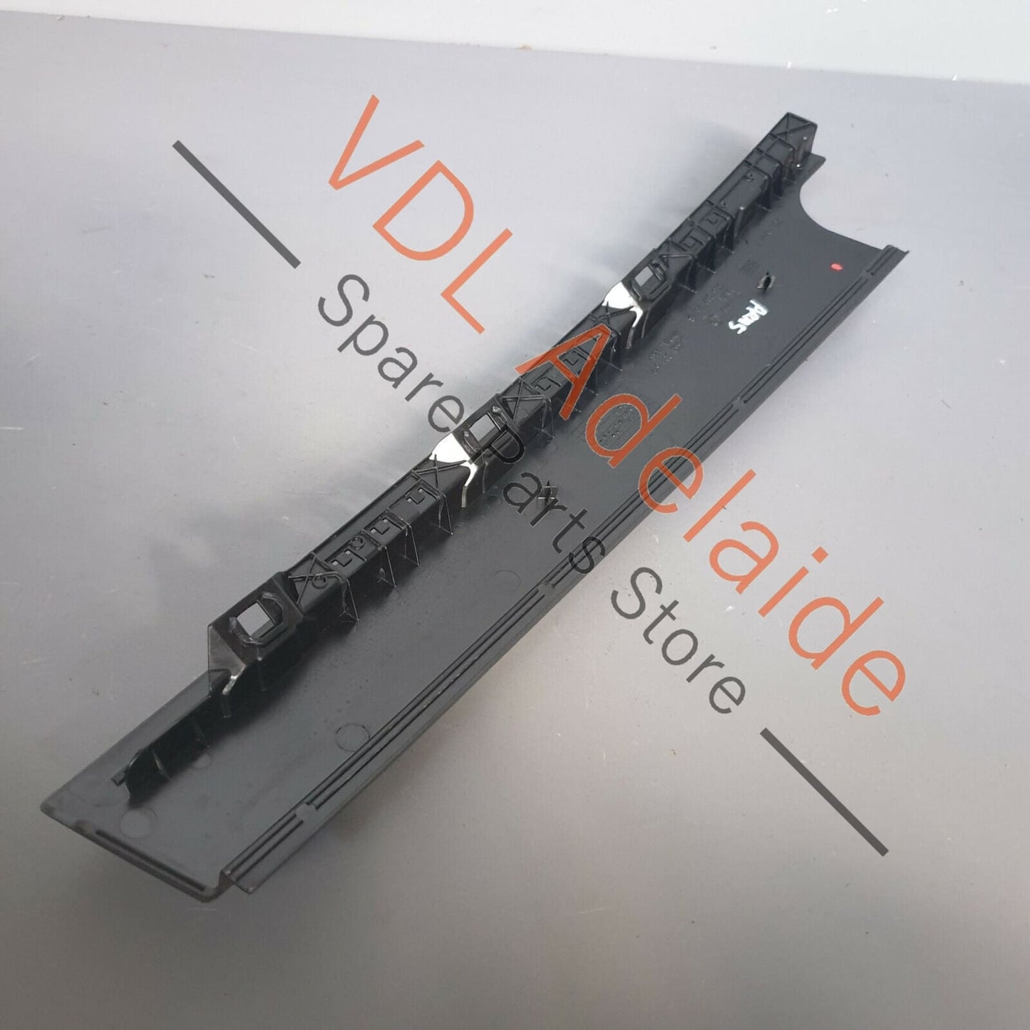 VW Golf R Mk7 Exterior Door Window Moulding Frame Trim Gloss Black Right Rear 5G6839902B