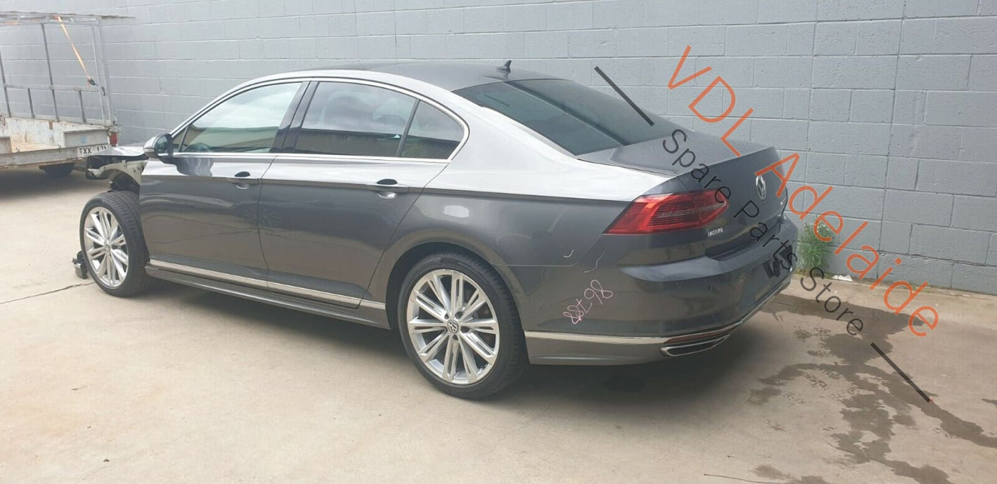 VW Passat R-Line B8 3G Radiator Support Lock Carrier 3G0805588L 3G0805588AC 3G0805588L