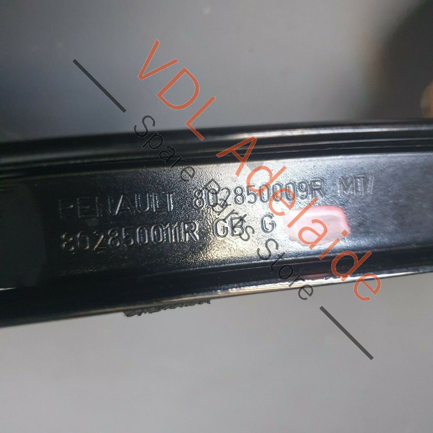 Renault Megane 3 X95 RS265 Left Side Exterior Door Finisher Trim 802850011R MON5 802850011R