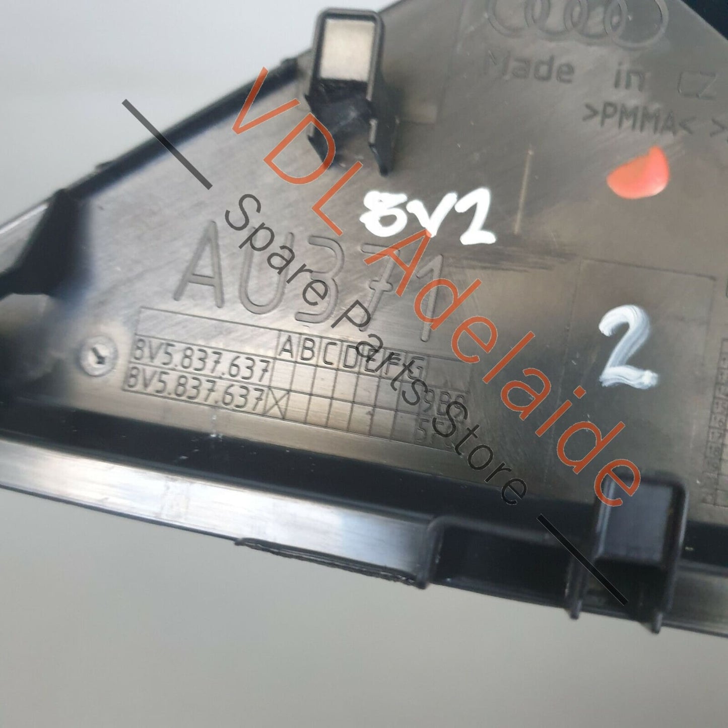 Audi S3 8V Exterior Front Door Corner Trim Moulding Gloss Black LHS Left Front 8V5837637A