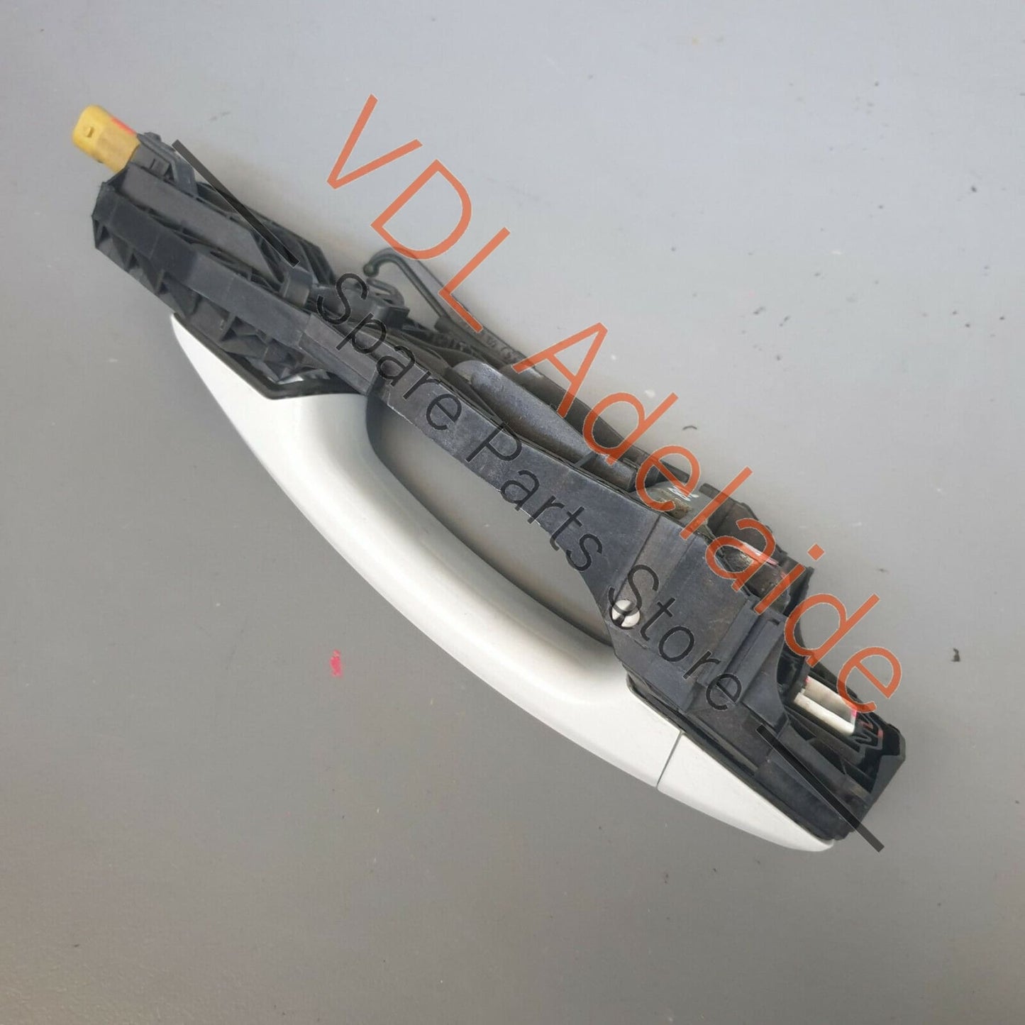 Audi A3 S3 RS3 8V Door Handle with Sensor Ibis White 2Y2Y Front Left LHS