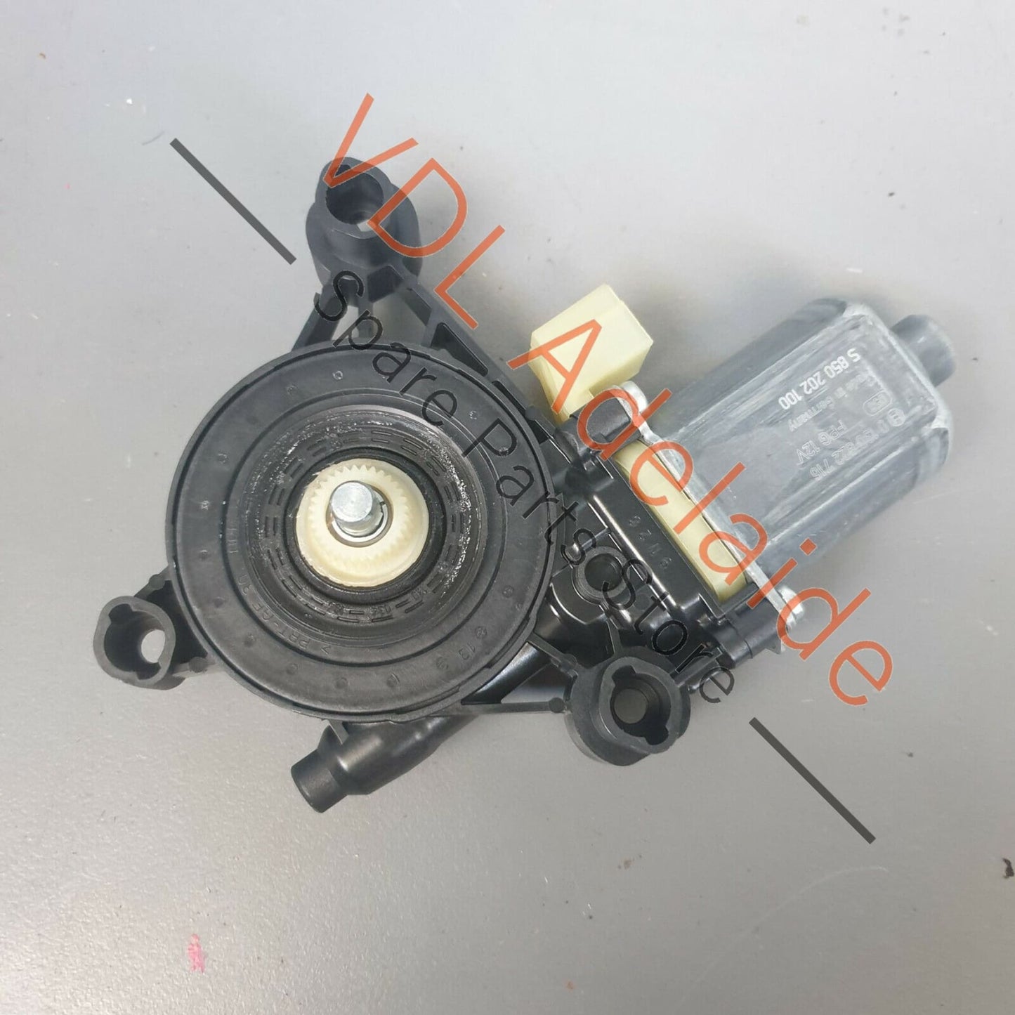 Audi S3 8V Window Regulator Motor Passenger Front Left LHS 5Q0959802B