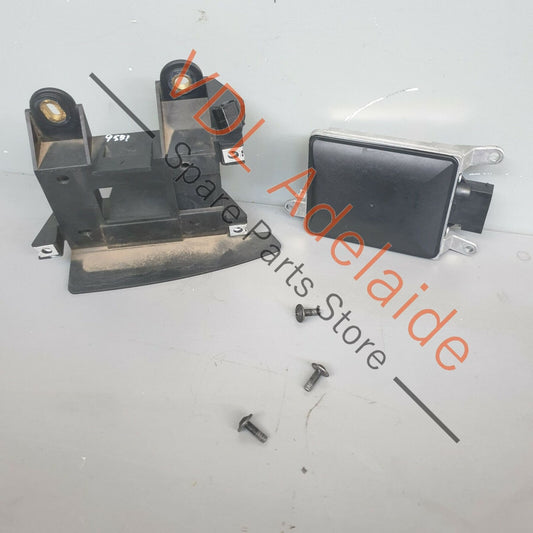 Porsche Macan 95B Blind Spot Radar Control Unit for Lane Change Assist Right 8T0907568B