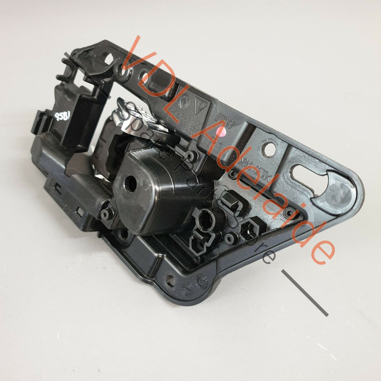 Porsche Macan 95B Interior Door Handle Pull Galvano Silver Front or Rear Right 95B837020