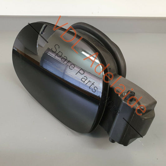 Porsche Macan 95B Fuel Filler Flap Door Cap Assembly 95B809909