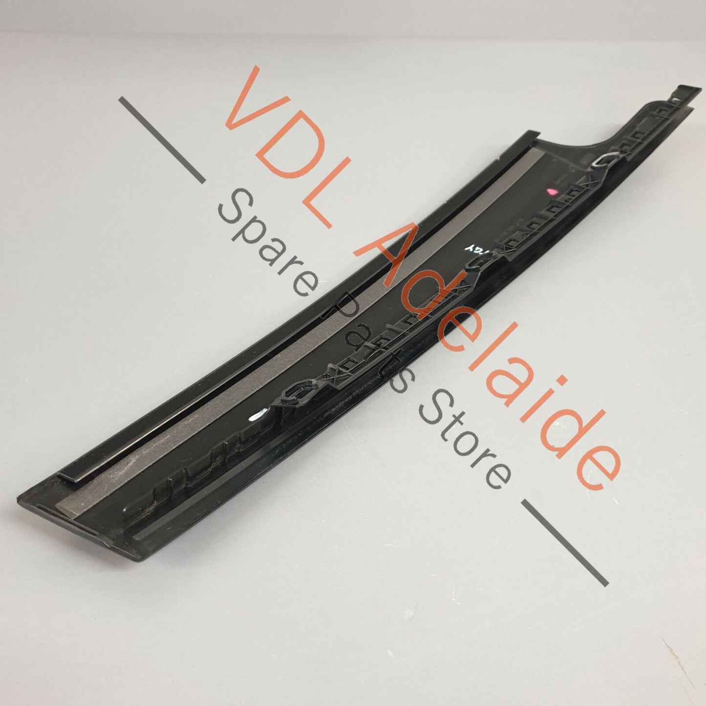 VW Golf MK7 Wagon Exterior Trim for Door Window Frame B-Pillar Front Right Black 5G4837890A
