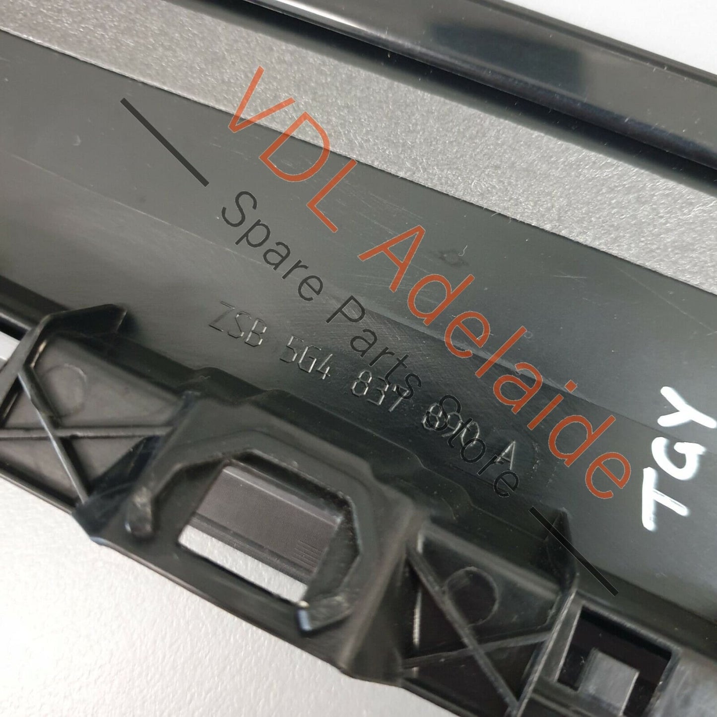 VW Golf MK7 Wagon Exterior Trim for Door Window Frame B-Pillar Front Right Black 5G4837890A