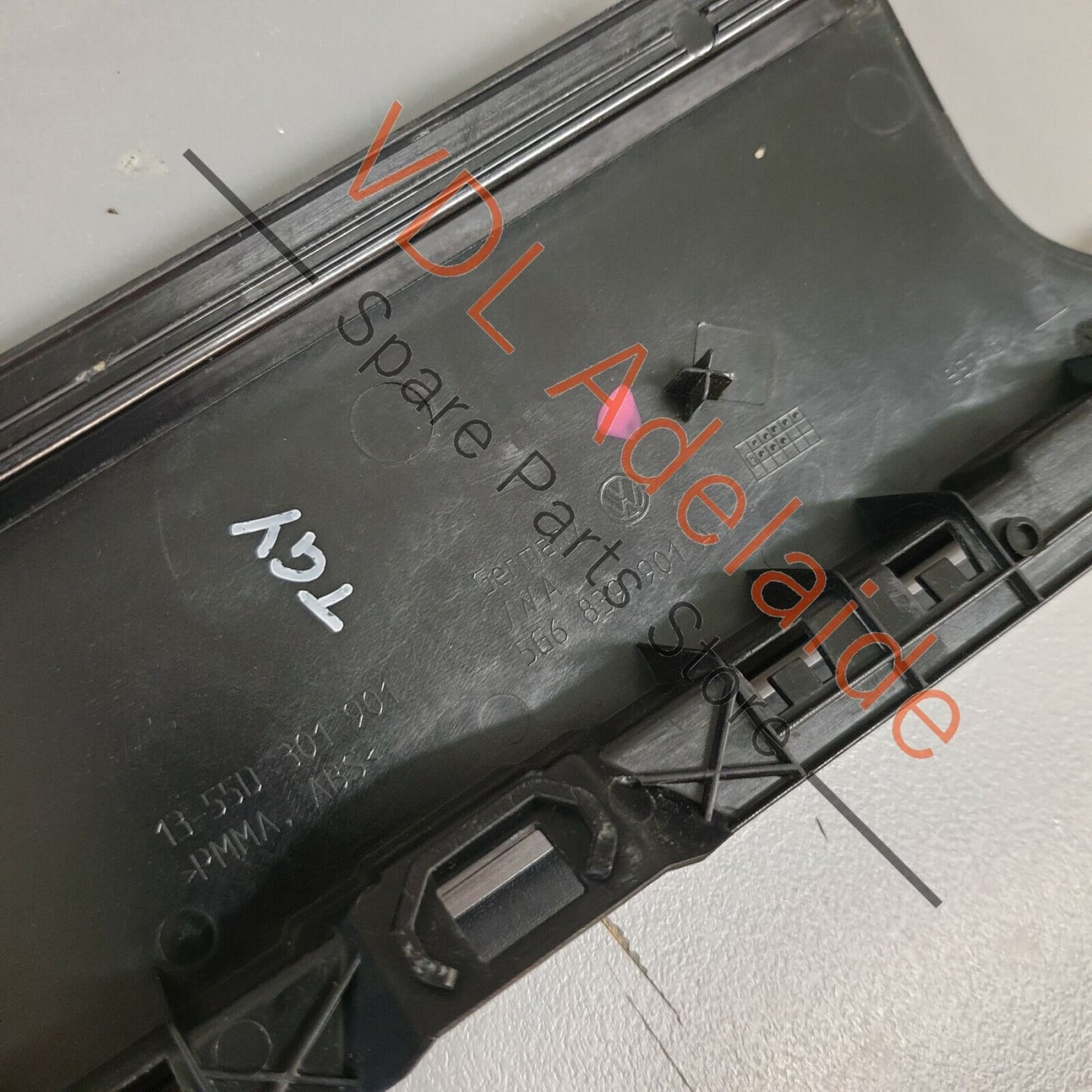 VW Golf MK7 Wagon Exterior Trim for Door Window Frame B-Pillar Rear Left Black 5G6839901A