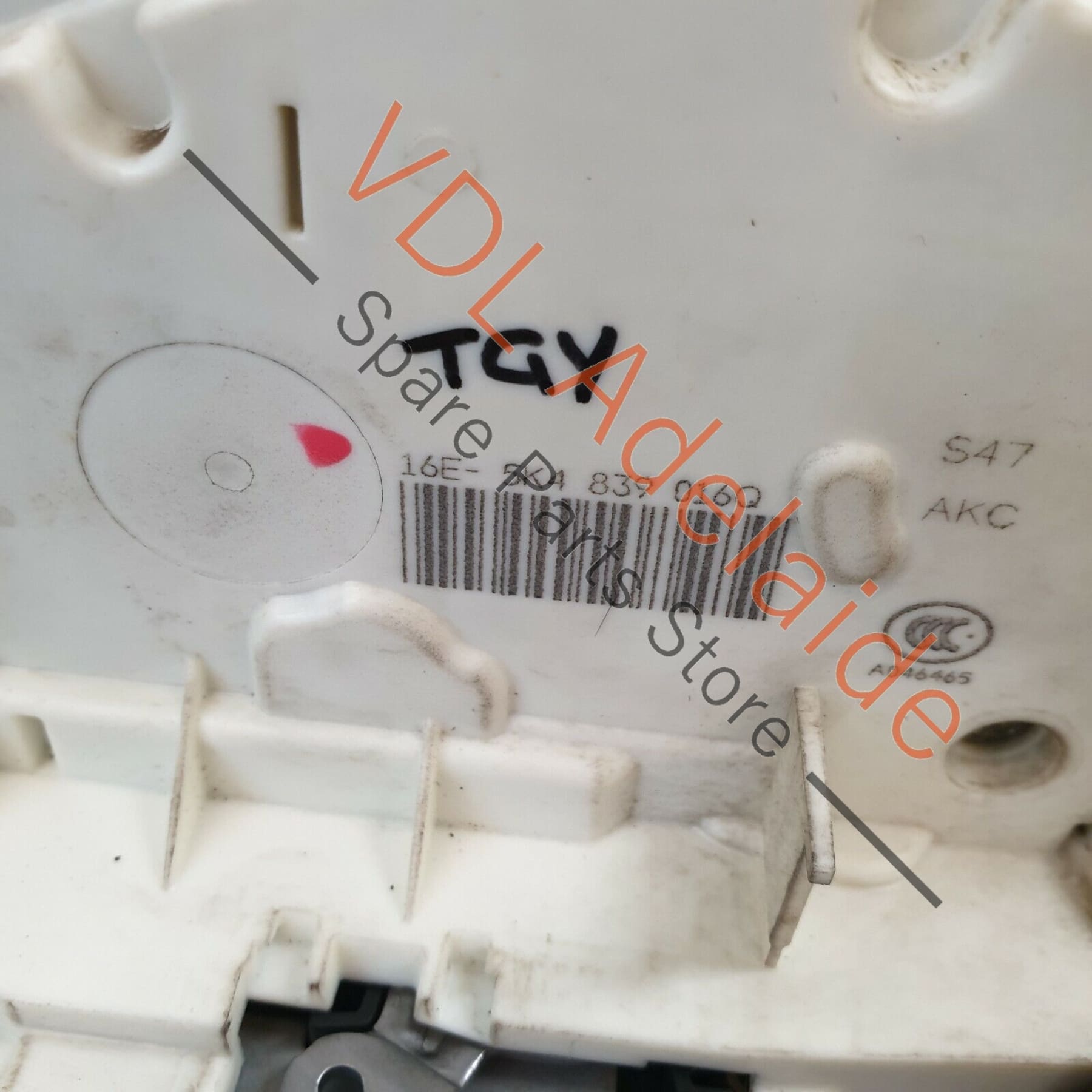 VW Golf MK7 Estate Wagon OEM Rear Right Side Door Lock Mechanism 5K4839016Q 5K4839016Q