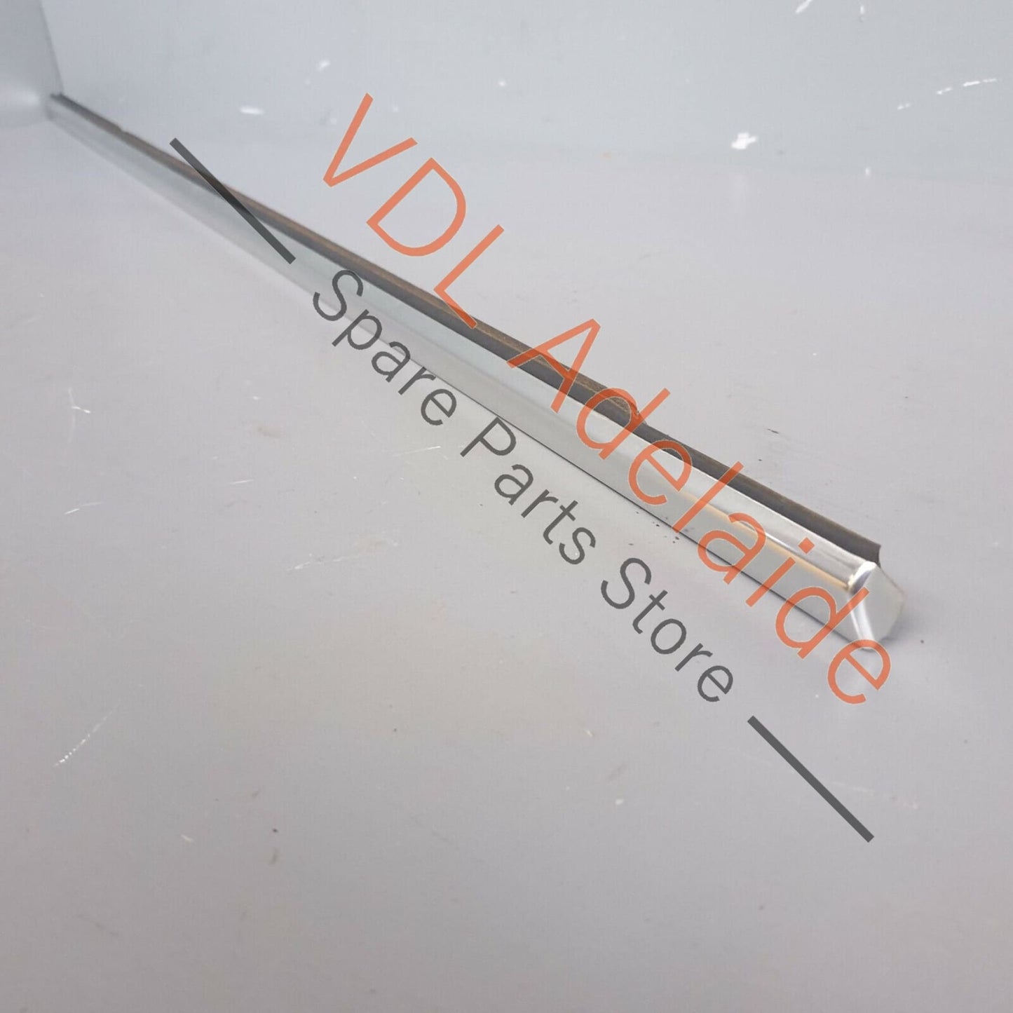 VW Tiguan MQB Mk2 Exterior Window Slot Weather Strip Seal Chrome Rear Right Door 5NA839476C