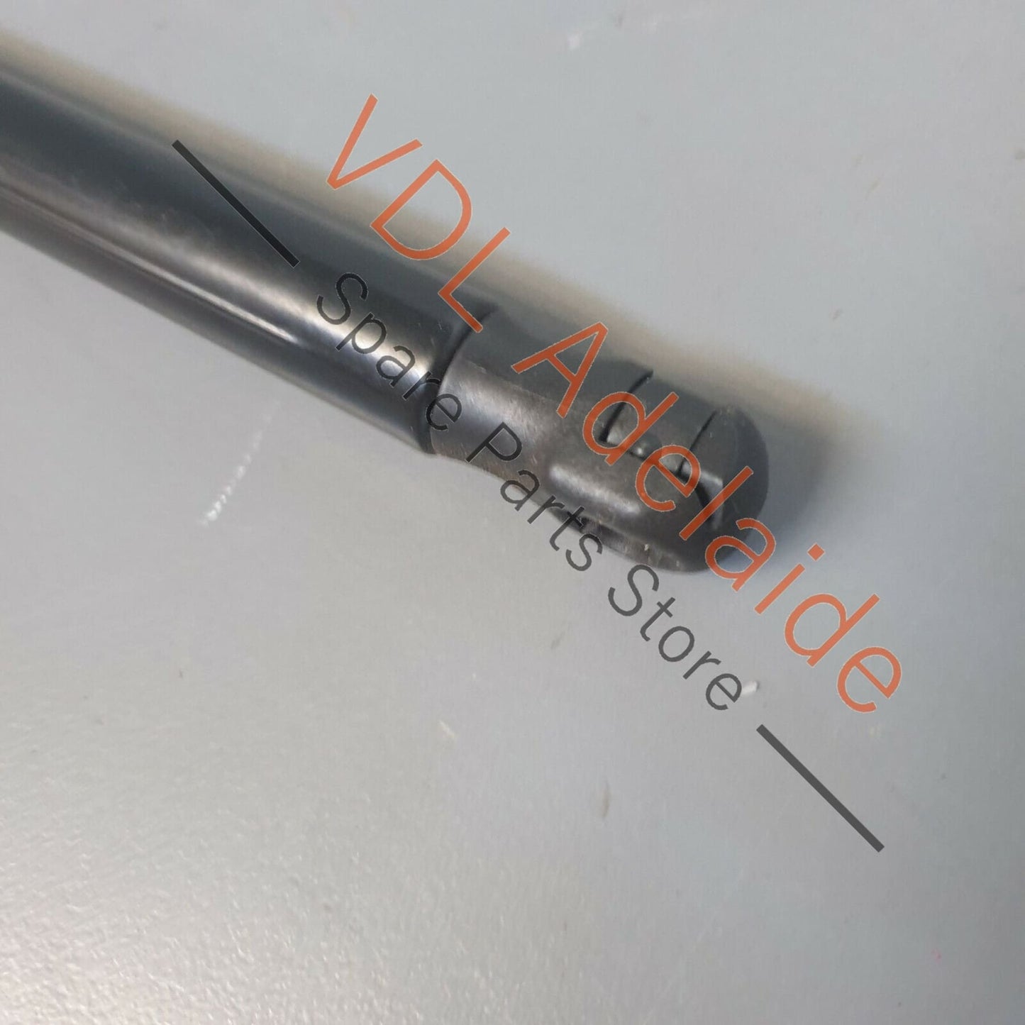 `VW Tiguan MQB Mk2 Bonnet Lift Gas Filled Strut Prop 5NA823359A 5NA823359A