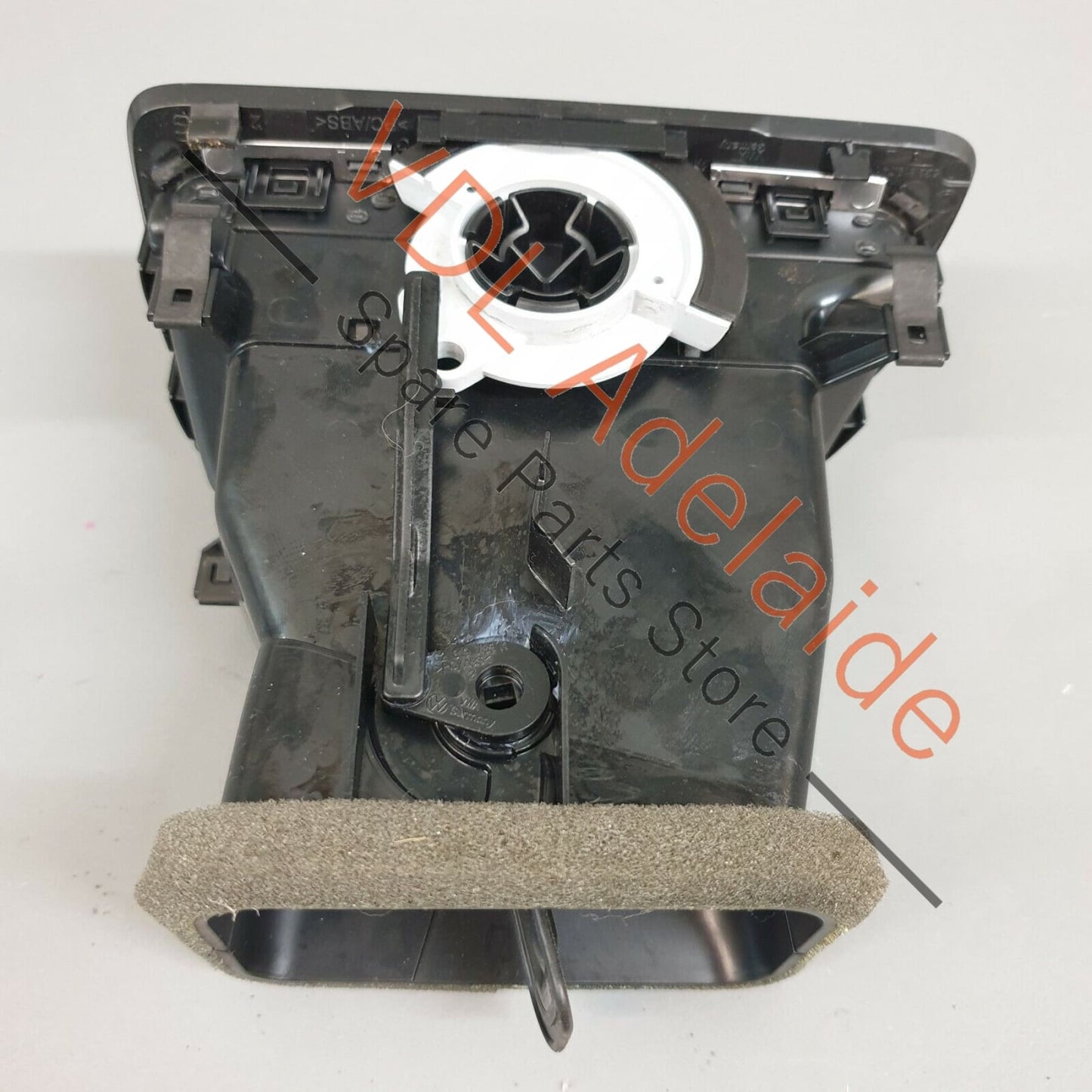 VW Golf MK7 Left Passenger Side Dash Air Vent & Trim for RHD 5G2819703R 5G2819703R