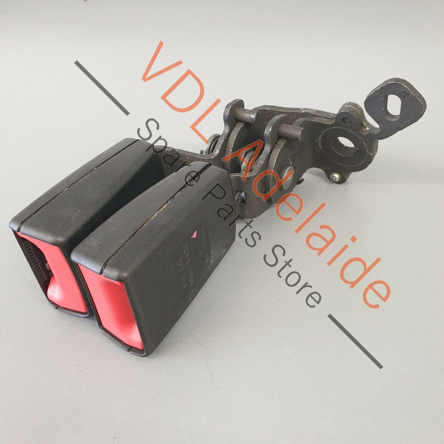 VW Golf MK7 Wagon Rear Double Seat Belt Clip Buckle Latch Catch Clasp 8V0857739 8V0857739