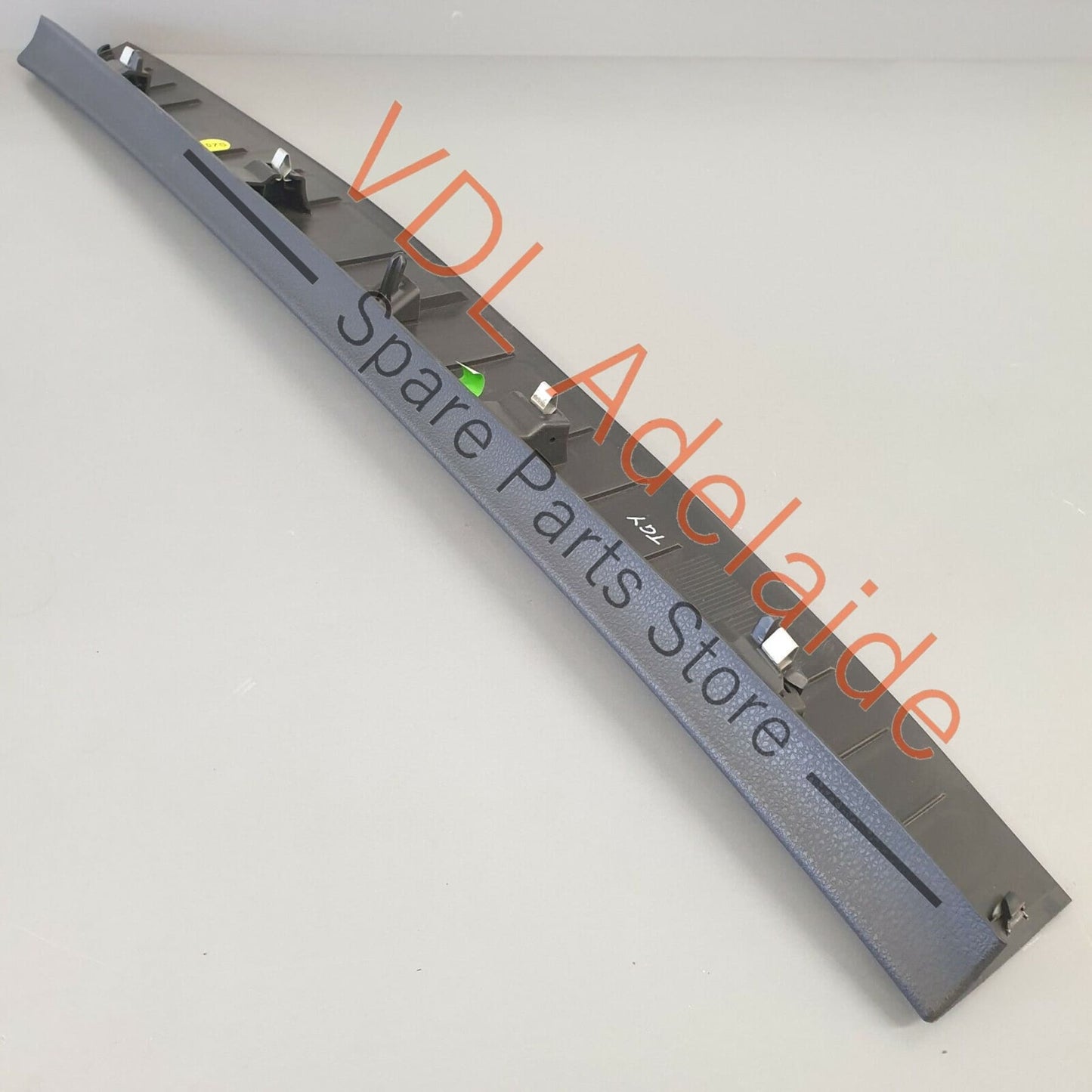 VW Golf MK7 Estate Wagon Rear Lid Tailgate Interior Trim Upper Centre 5G9867587 5G9867587