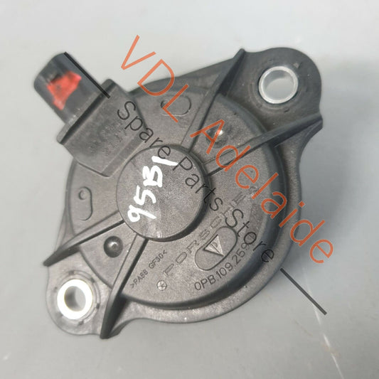 Porsche Macan 95B VVT Variable Camshaft Solenoid Element 94610505377 94610505377