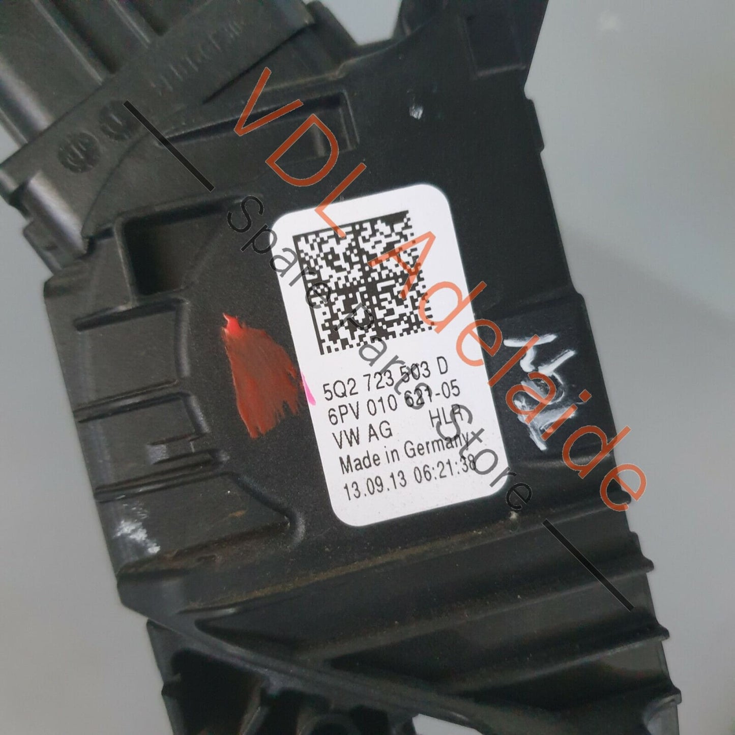 VW Golf MK7 Gas Throttle Accelerator Pedal With Electronic Module for Automatic 5Q2723503F