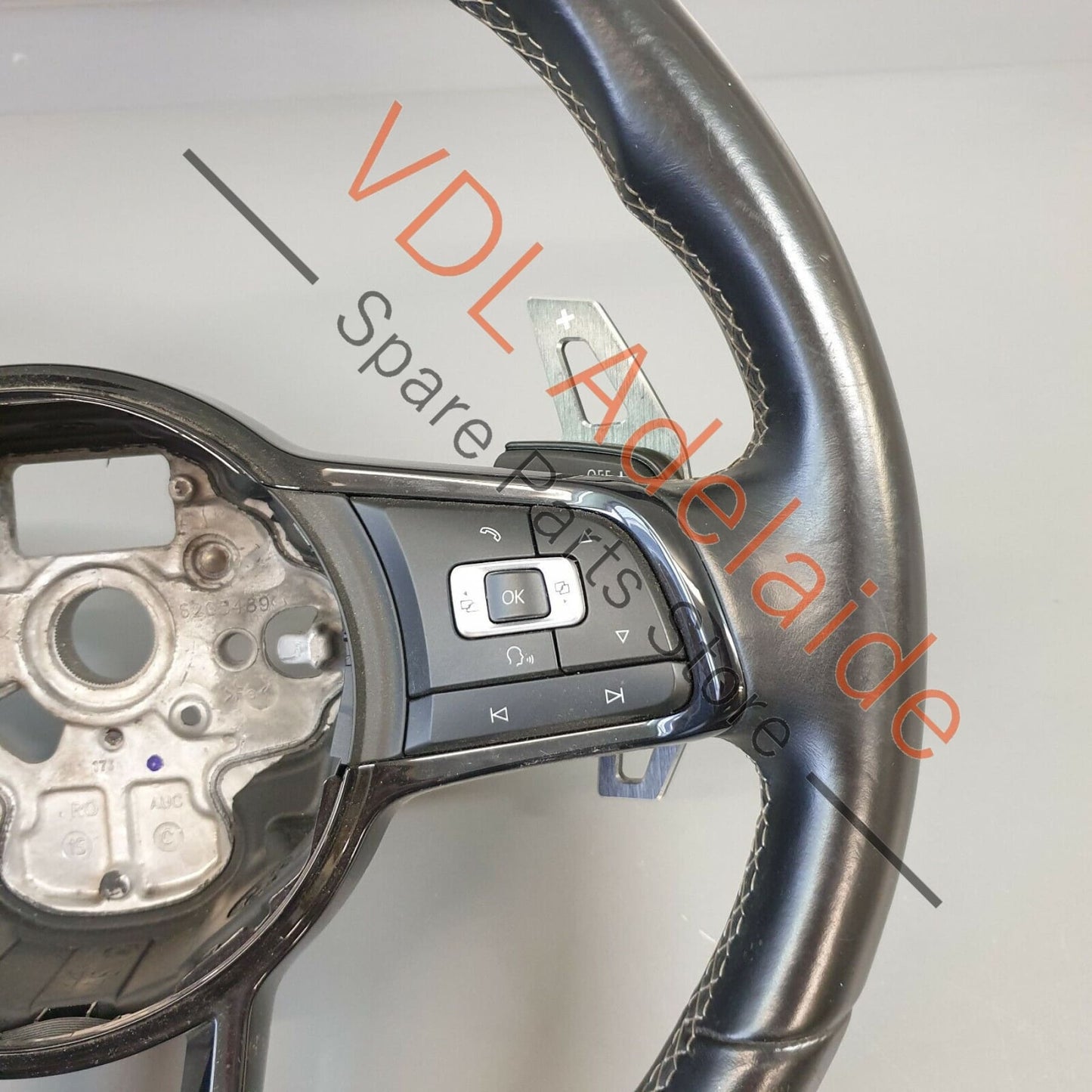 VW Golf R R-Line MK7 Flat Bottom Multi-Function Steering Wheel 5G0419091CN 5G0419091CN