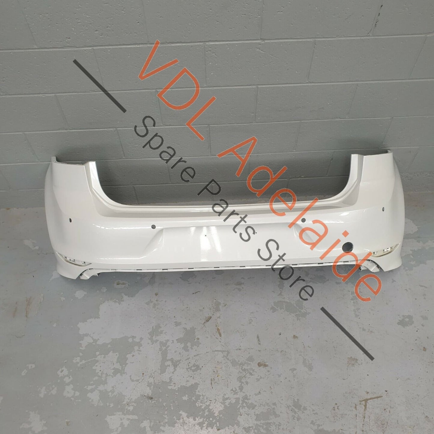VW Golf R MK7 Rear Bumper Bar Cover Pearl White Oryxweiss Perleffekt 0R0R 5G6807417AS