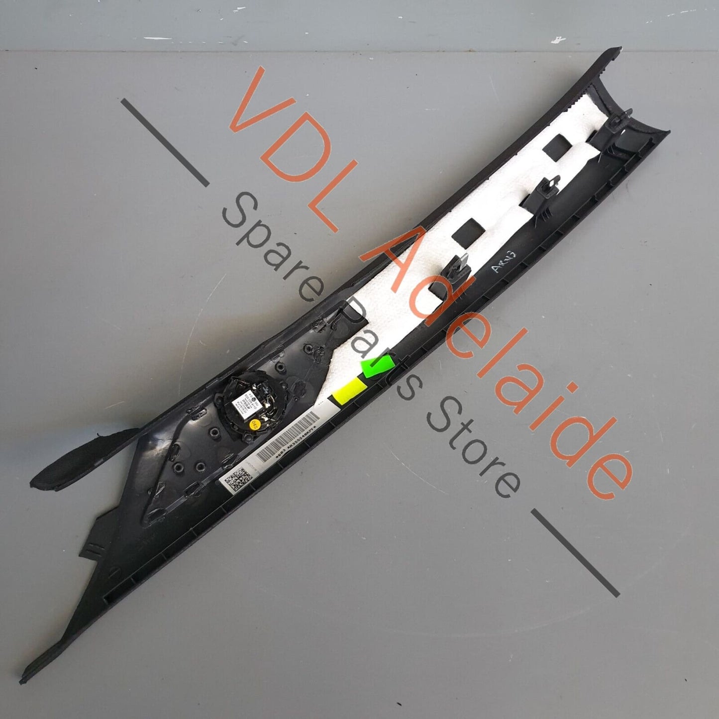 VW Golf R MK7 A-pillar Cladding Trim with Tweeter Right Upper Black 5G0867234R 5G0867234R