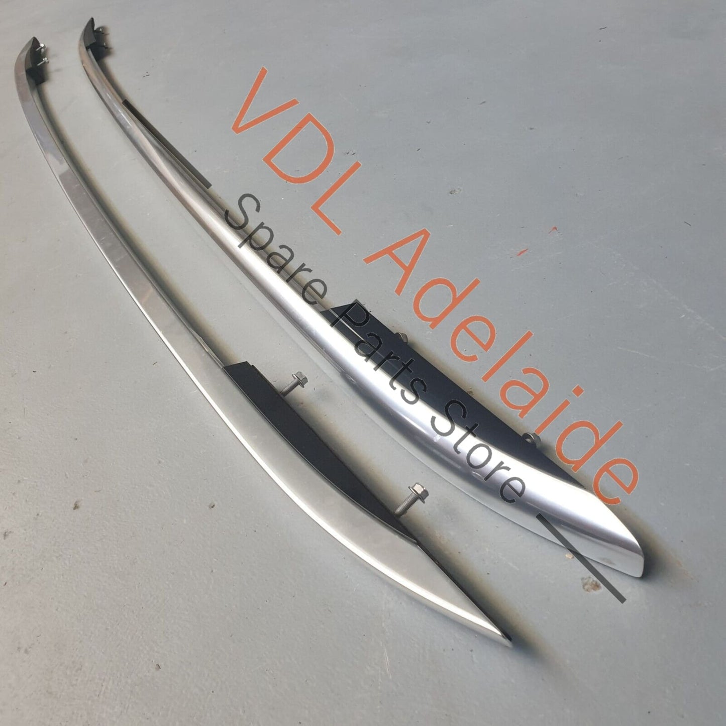 VW Golf MK7 Wagon Estate Pair of Roof Rail Bars Silver Chrome Aluminium 5G9860043C