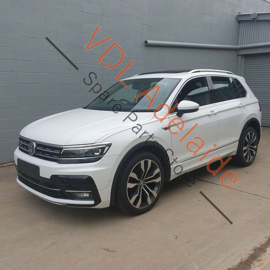 VW Tiguan MQB Mk2 Windscreen Headlight Washer Reservoir Wiring Harness Cable 5NA971081A
