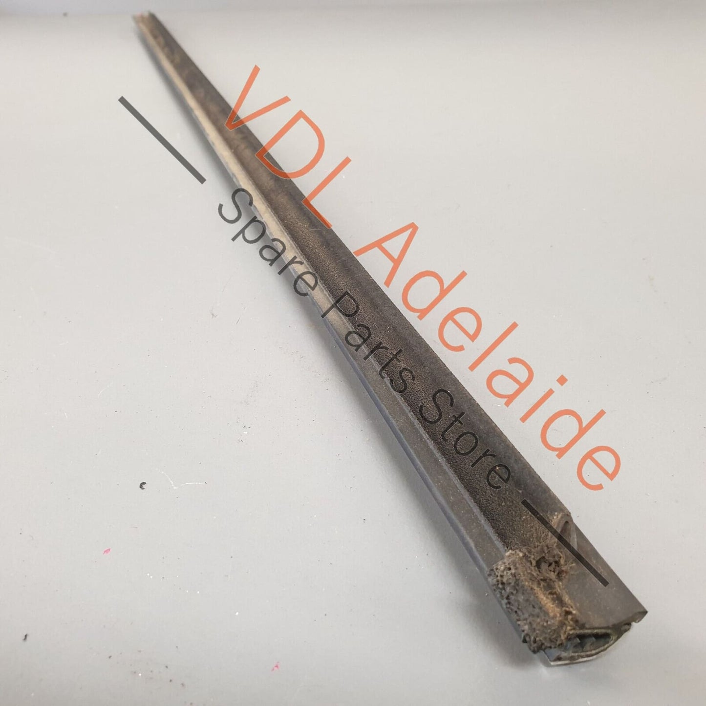 VW Golf MK7 Wagon Front Left Exterior Chrome Window Aperture Seal Moulding 5G4837475