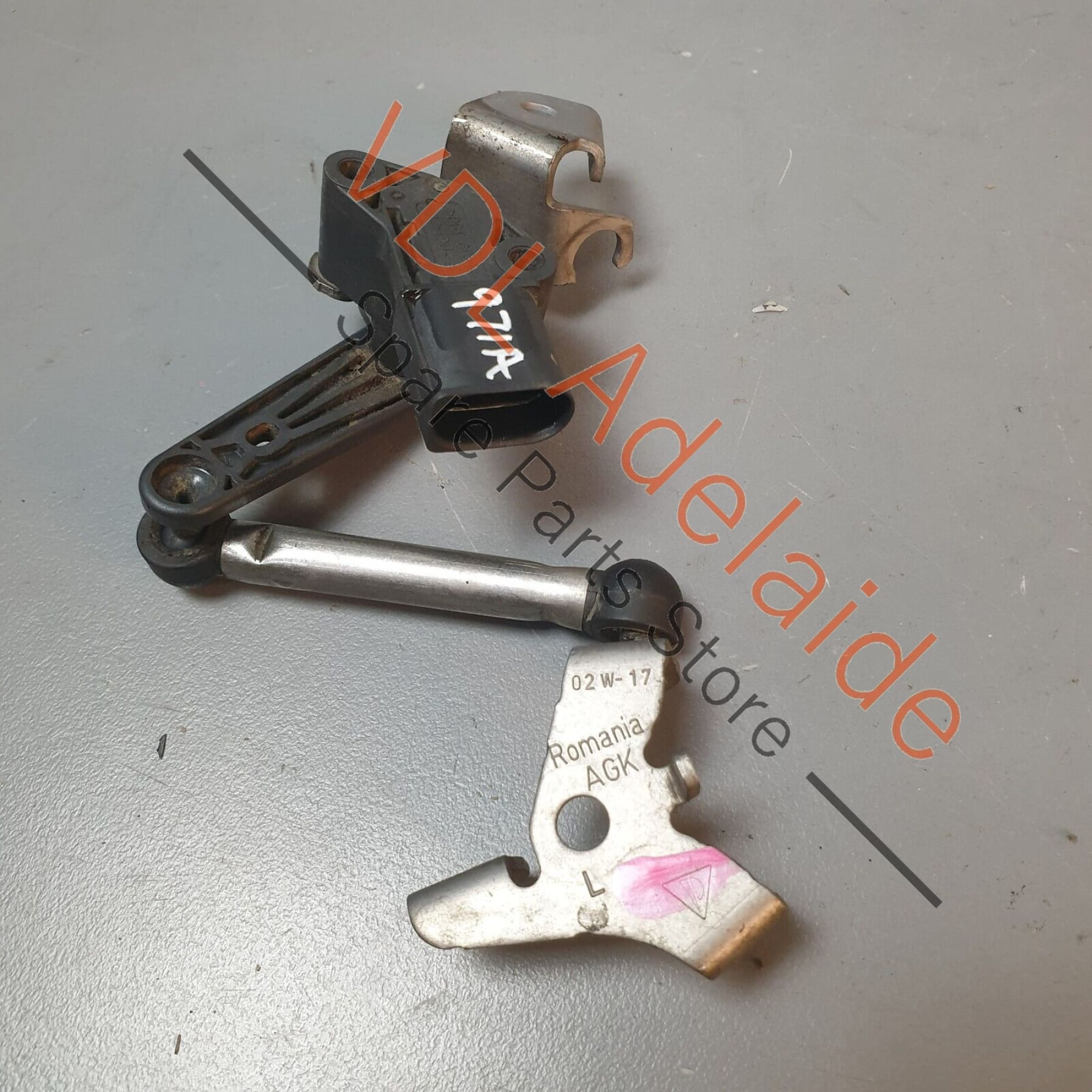 Porsche Panamera Turbo 971 Front Right RHS Suspension Level Sensor 971616214A 971616214C