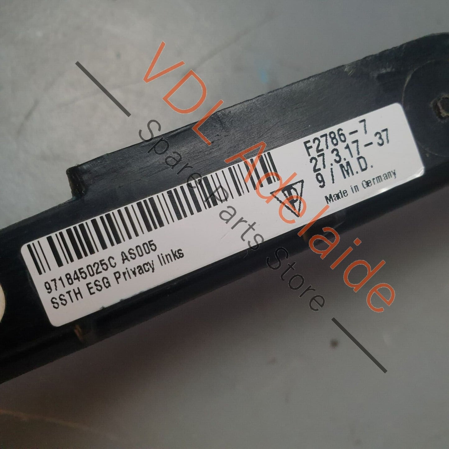 Porsche Panamera Turbo 971 Rear Left Door Quarter Window Glass