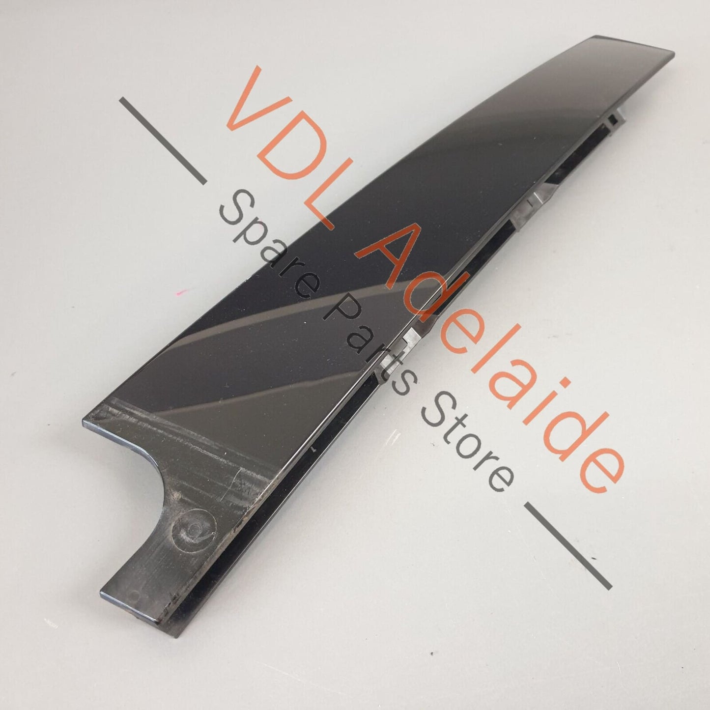 VW Golf GTi Mk7 Rear Left Exterior Trim for Door Window Frame 5G6839901B 5G6839901B