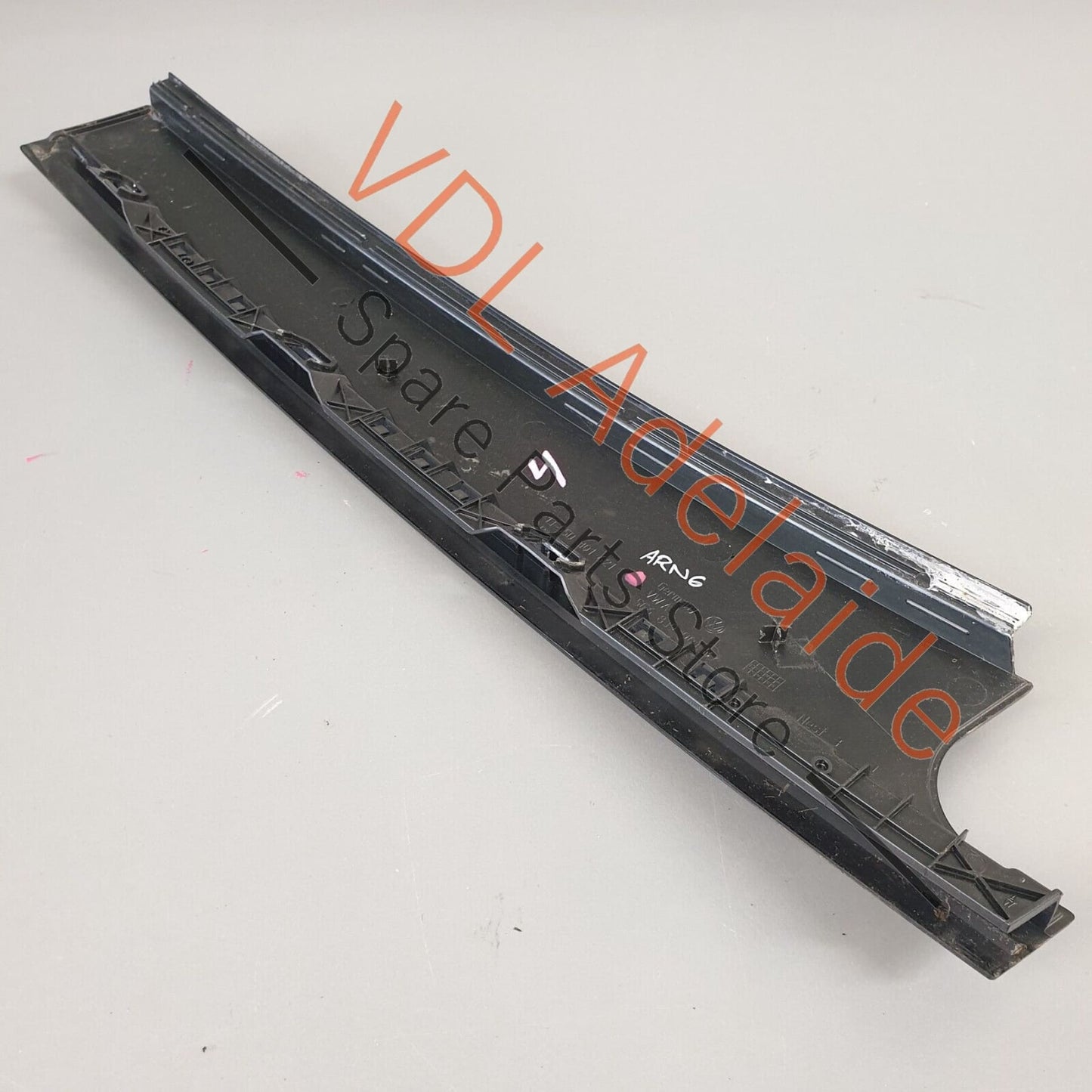 VW Golf GTi Mk7 Rear Left Exterior Trim for Door Window Frame 5G6839901B 5G6839901B