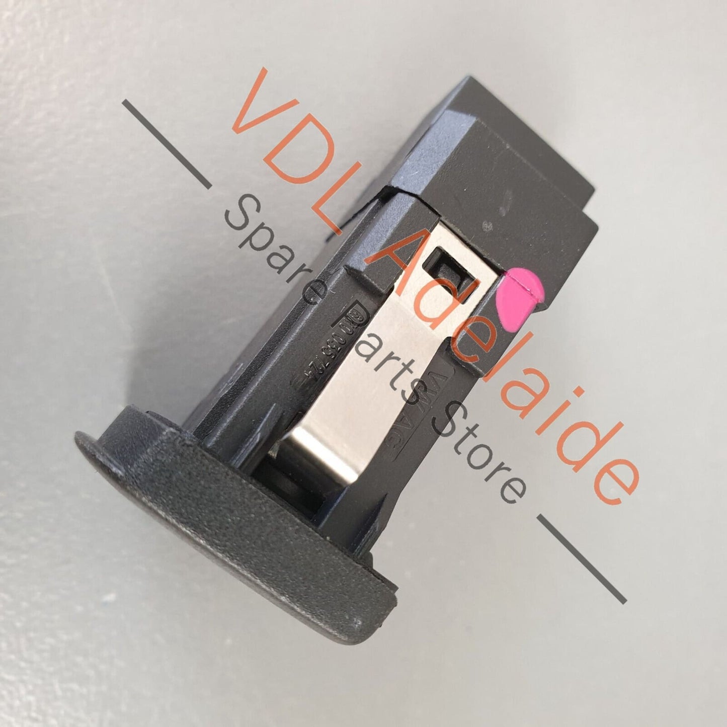 VW Polo GTi Mk5 6R Aux-In Socket Outlet With Cover 6R0035724 6R0035724